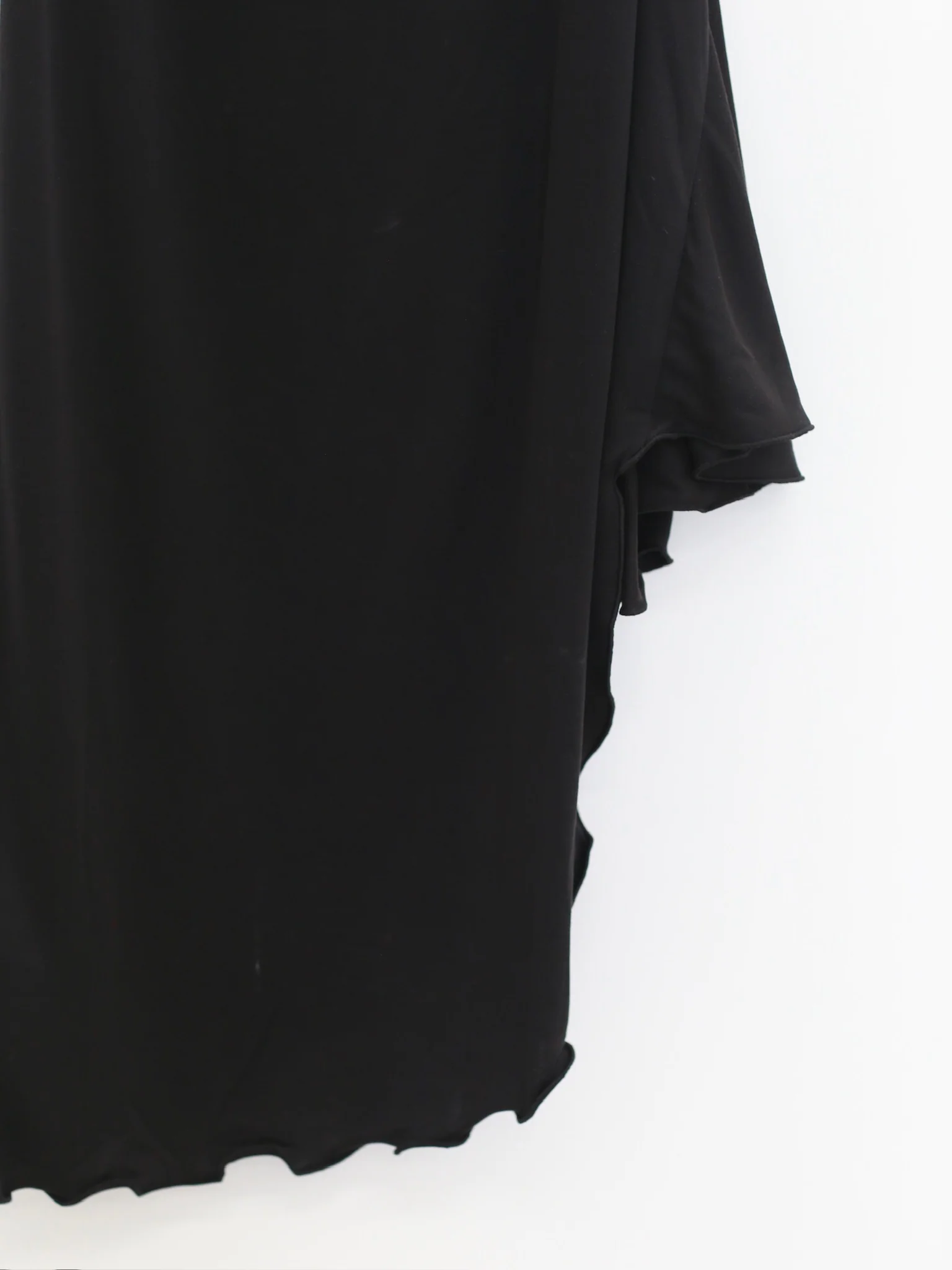 Maison Yiy Asymmetrical Pleated Midi Skirt MY-MY26SB02-2-Black - Image 3