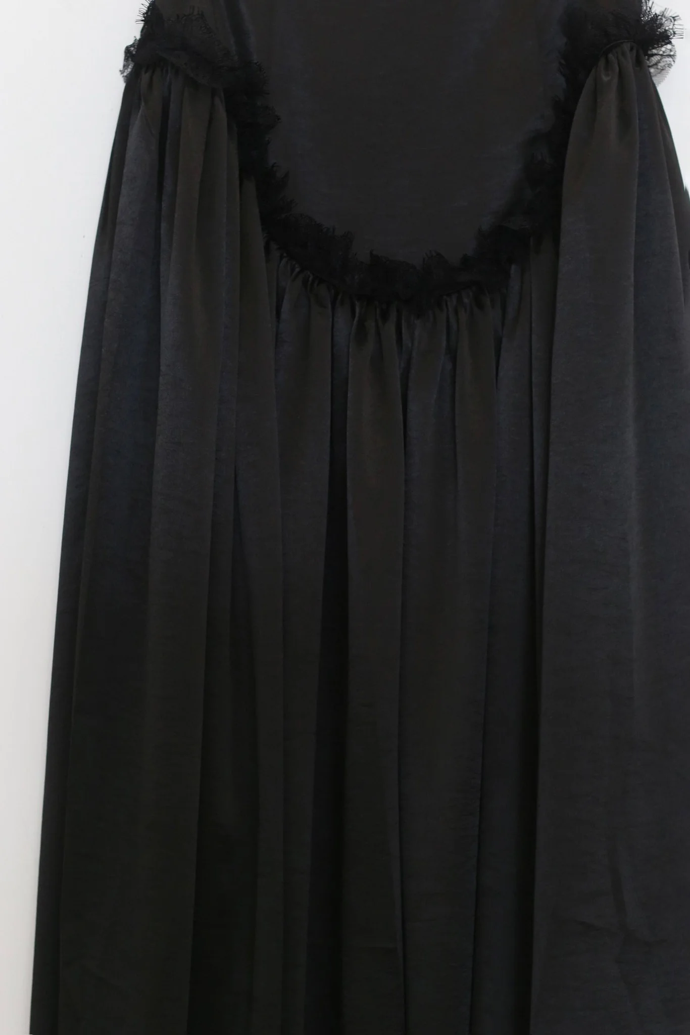 Maison Yiy Spring/Summer 2026 Satin Long Skirt MY-MYS26B07-2-MIDNIGHT ONYX - Image 2