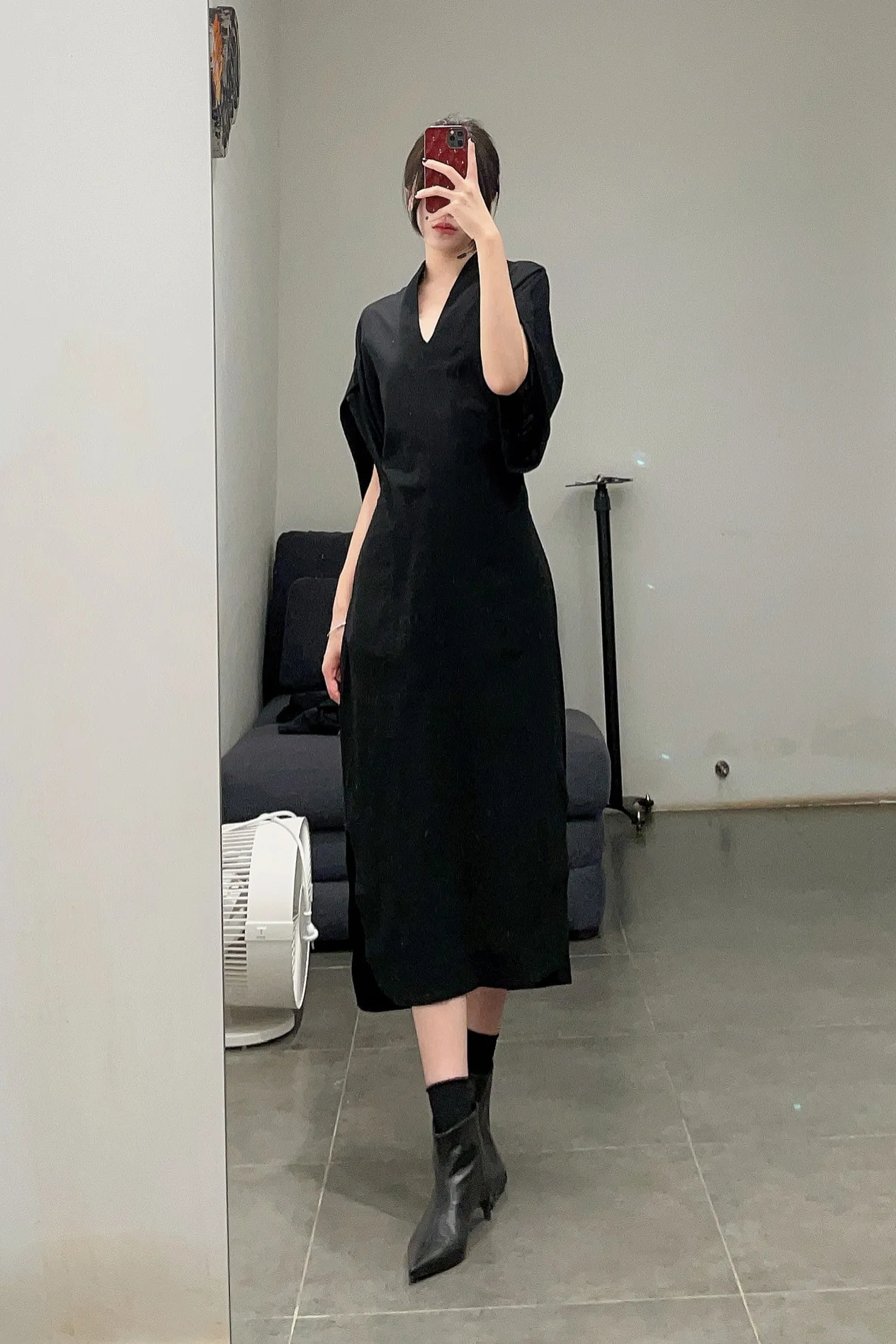 mame kurogouchi crepe deep V neck dress MM22SS DR040 - Image 10