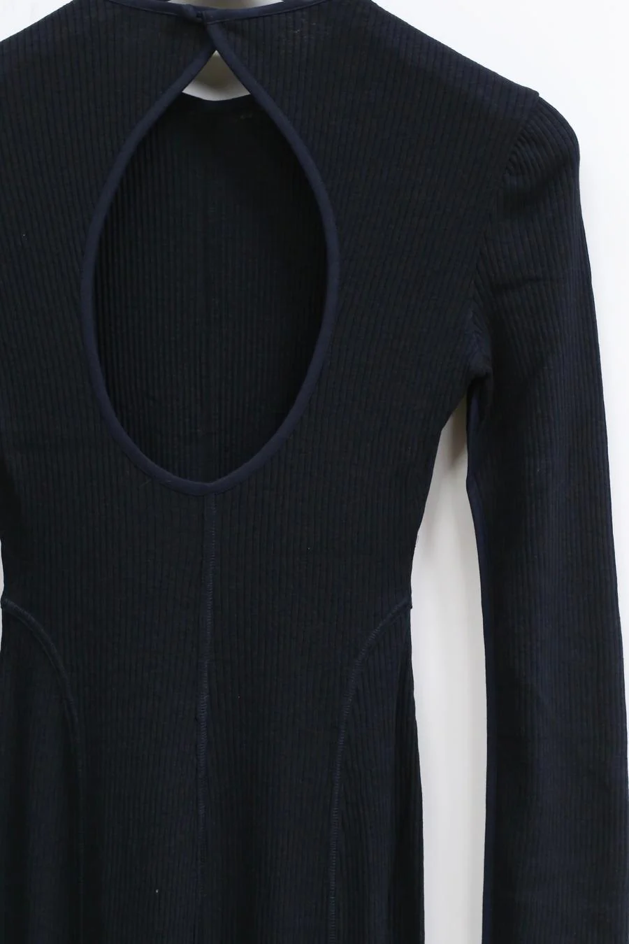 mame kurogouchi knitted backless dress MM22SS JS026 Navy - Image 2