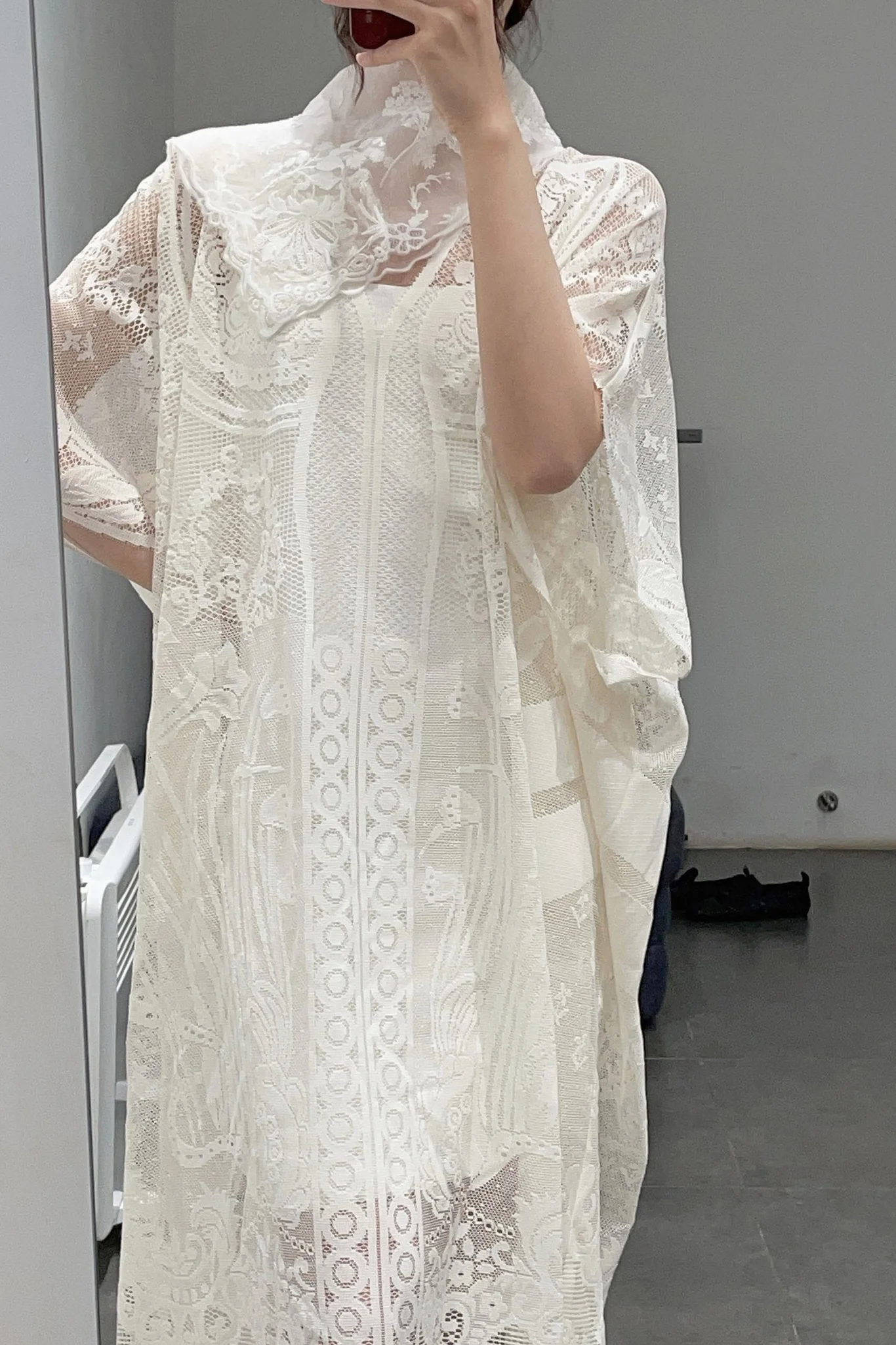 mame kurogouchi MM21SS AC305 floral embroidered scarf - Image 5