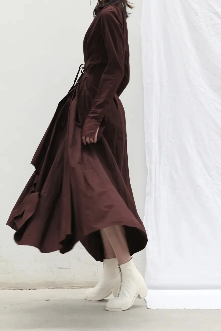 marc le bihan 2150 front pleated dress aubergine - Image 4