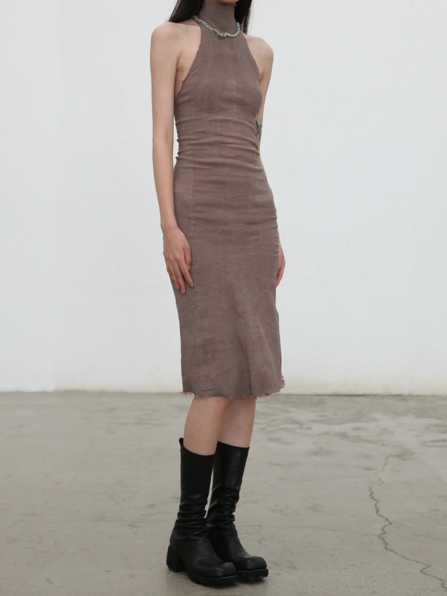 Marc Le Bihan Fall/Winter 2025 American Collar Straight Stretch Dress 21976 (France) MLB-21976-mink - Image 4