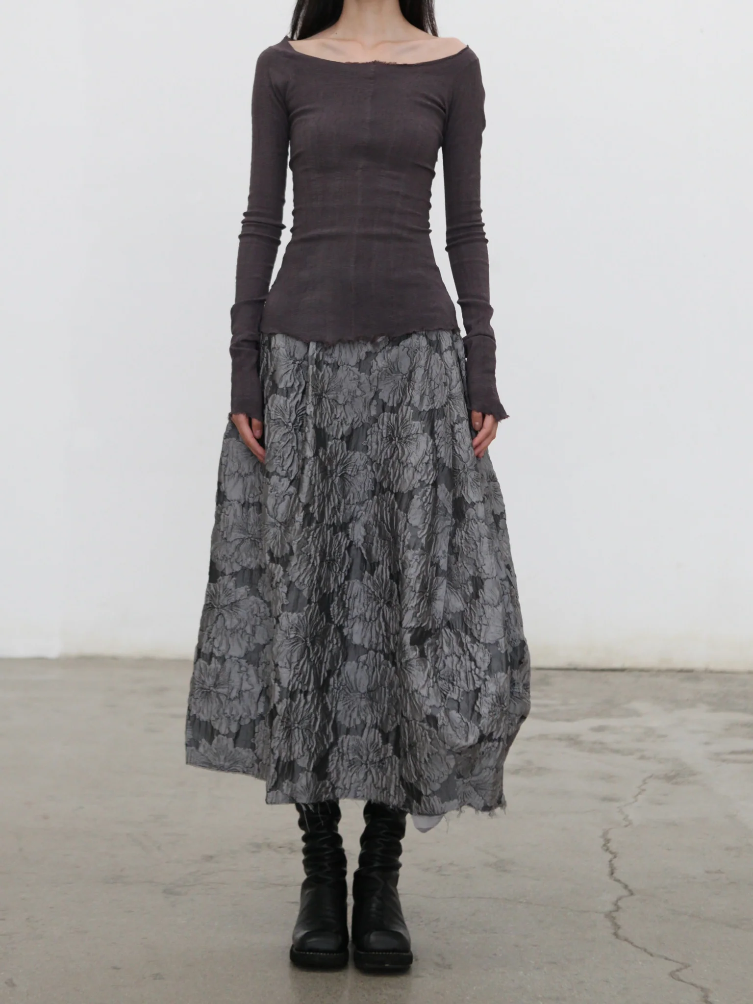 Marc Le Bihan Fall/Winter 2025 Anemone Tube Skirt 2540, French Handmade, MLB-2540-25AW-GRIS FONCE - Image 5