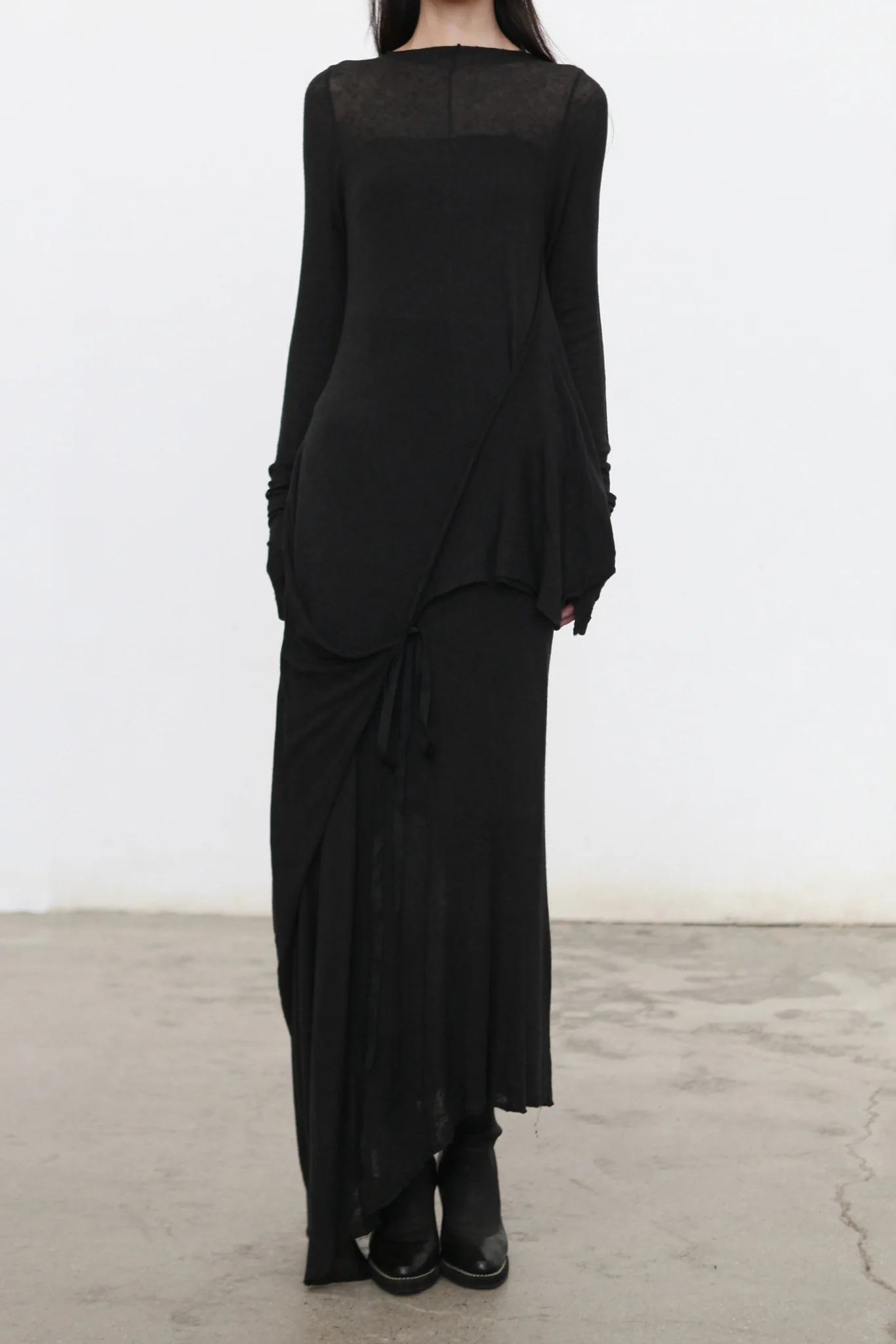 Marc Le Bihan Fall/Winter 2025 Collection 2852: Haute Couture Dress with Center-Lace-Up Dress (MLB-2852-NOIR) - France