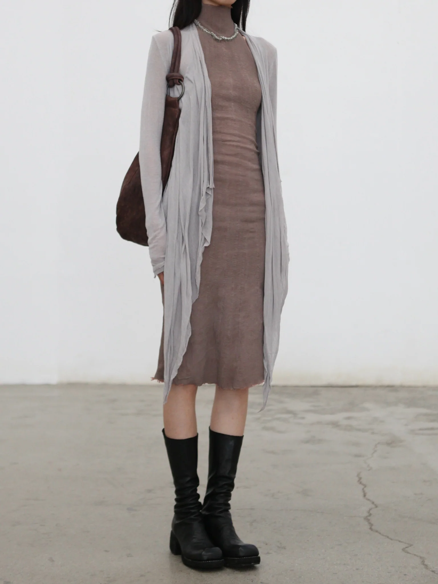 Marc Le Bihan Fall/Winter 2025 Long-Sleeve Cardigan Knit 2834 MLB-2834-25AW-BEIGE - Image 4