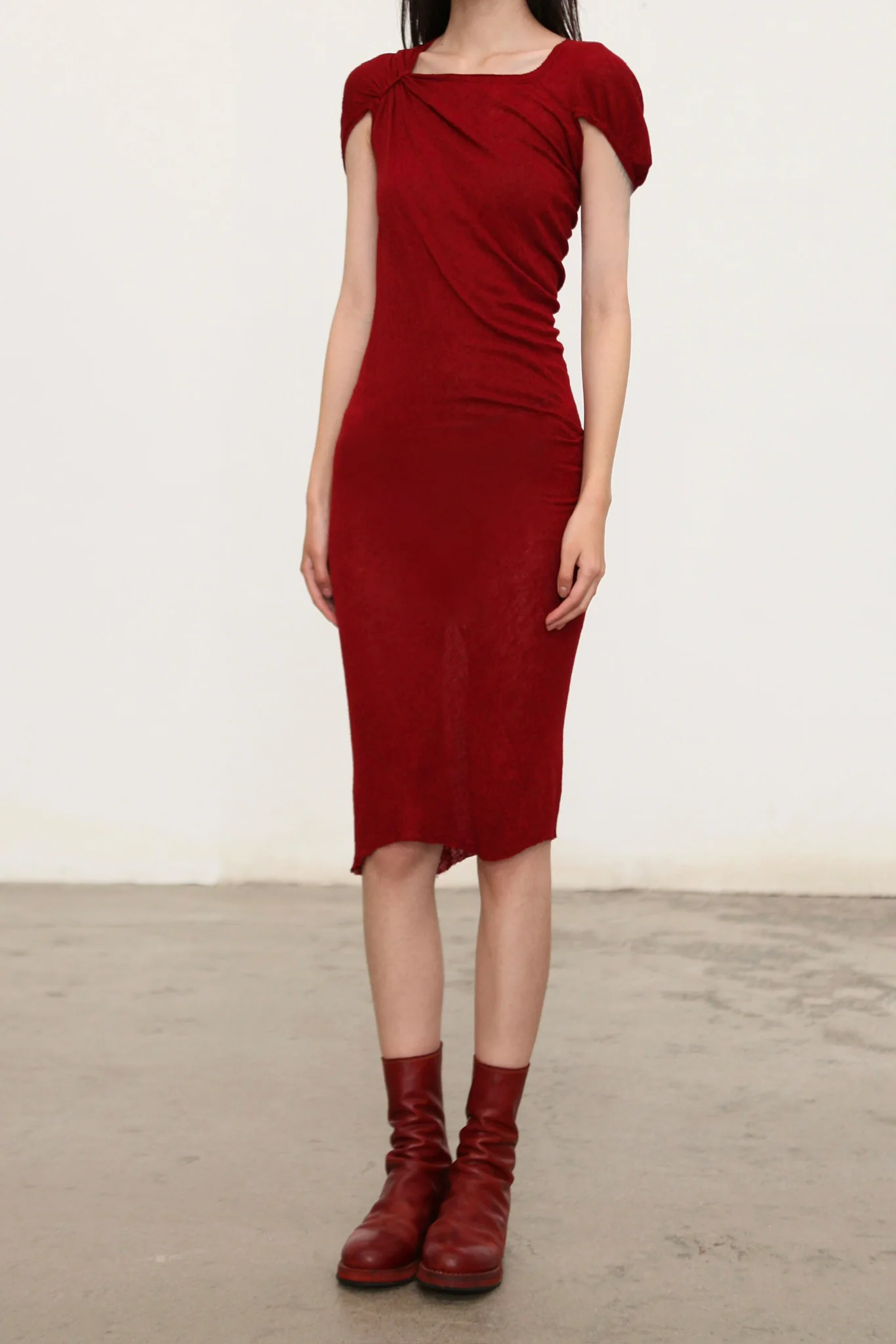 Marc Le Bihan Fall/Winter 2025 Short Off-Shoulder Dress MLB-2866-GUN - Image 2