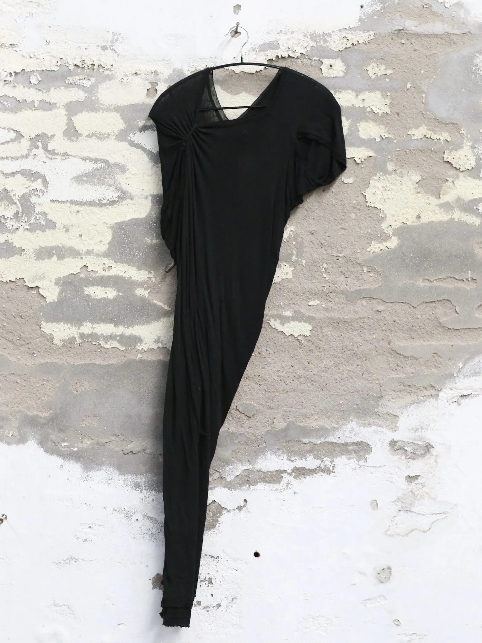 Marc Le Bihan Fall/Winter 2025 Short Off-Shoulder Dress MLB-2866-NOIR - Image 4