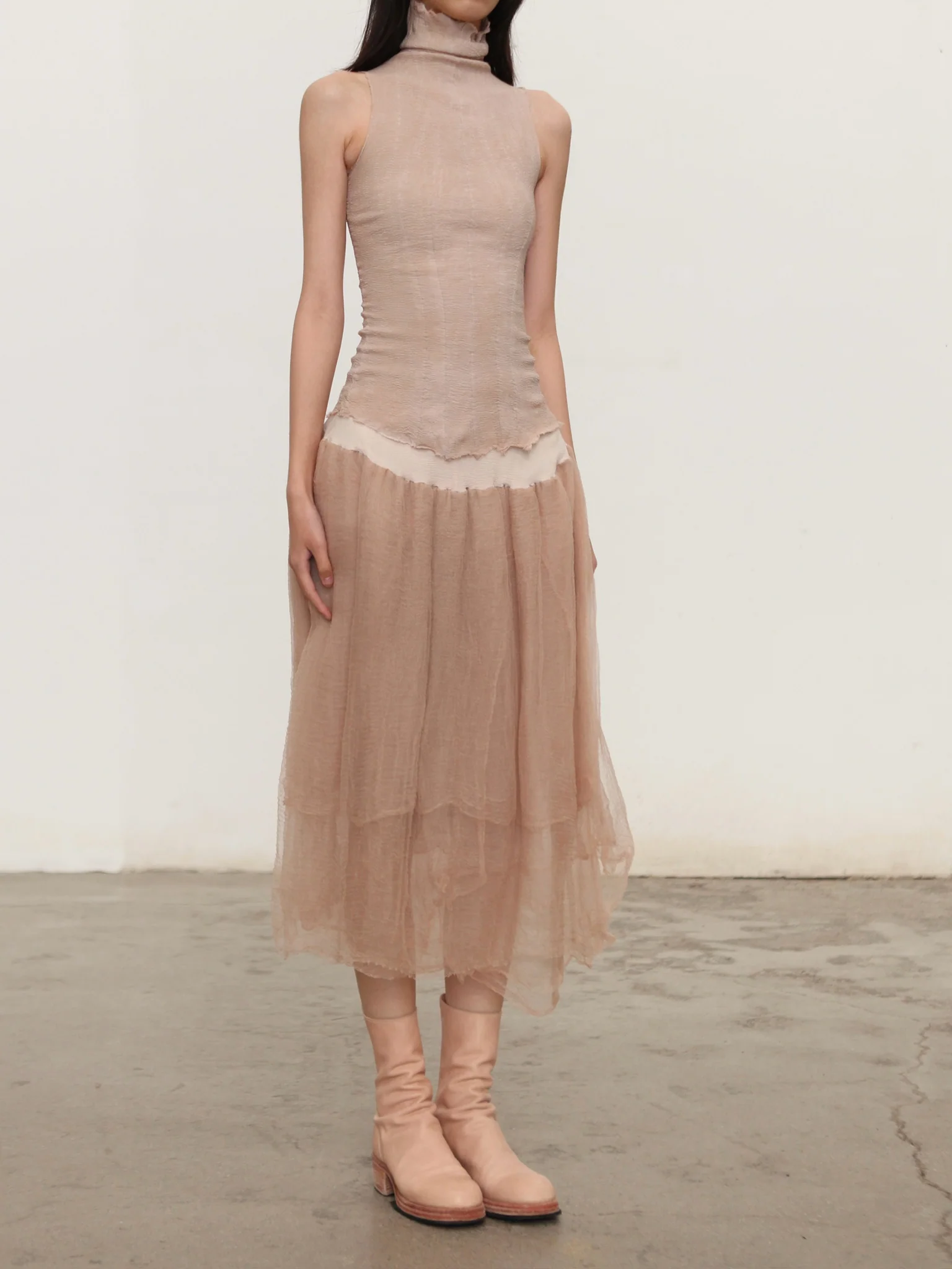 Marc Le Bihan Fall/Winter 2025 Sleeveless High-Neck Stretch Shapewear Vest MLB-26906-cream - Image 3