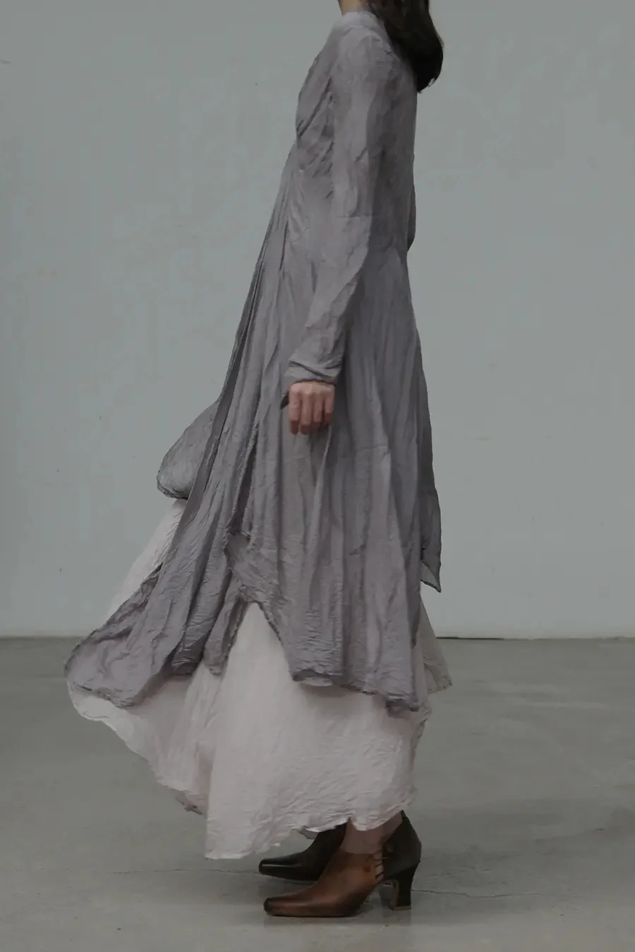 marc le bihan silk double layer irregular dress 2131 GRANIT - Image 5