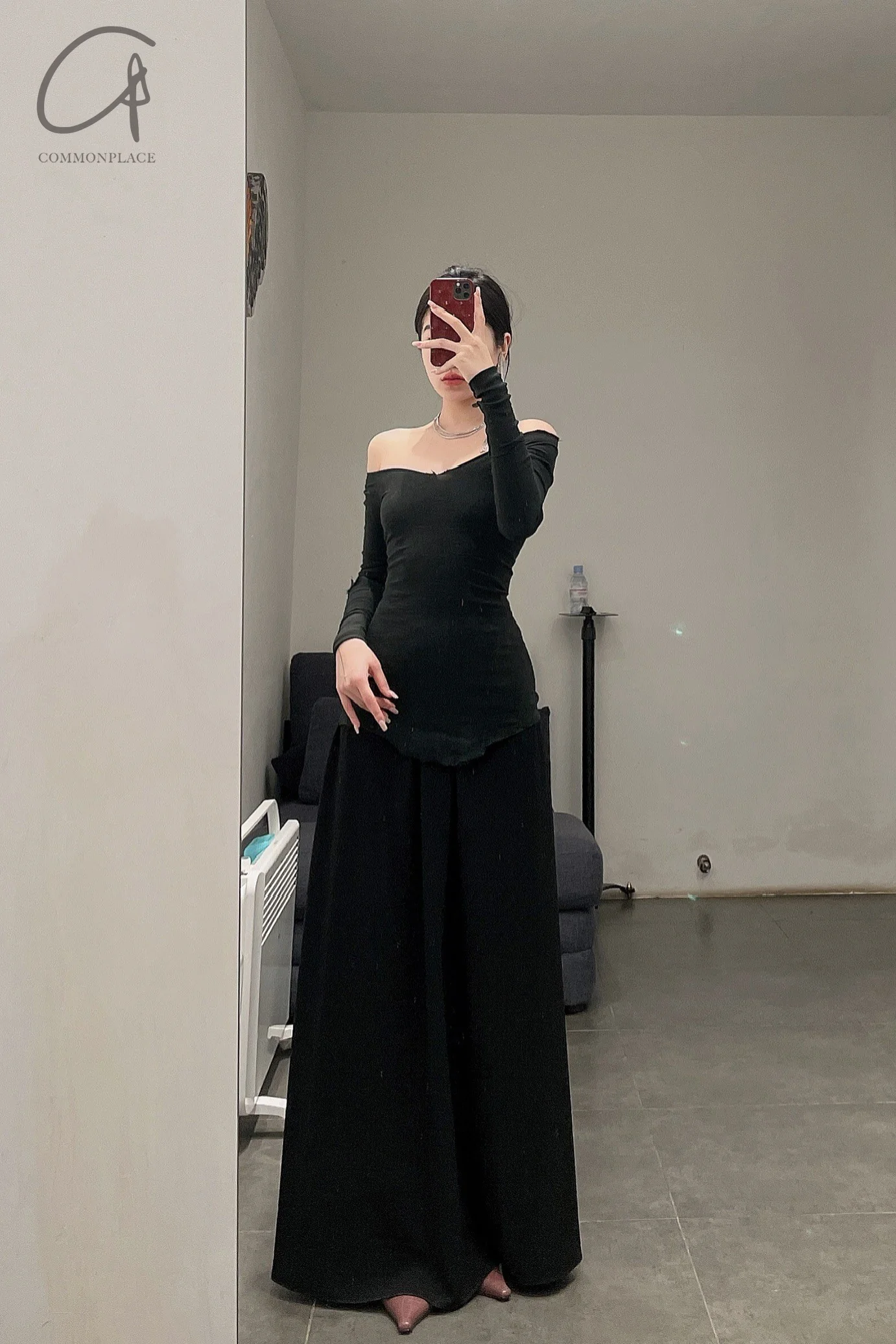 Marc Le Bihan 26909 V-neck tight stretch top 10 meters silk shrink MLB-26909-E21-HEI Black 26909-E21 - Image 8
