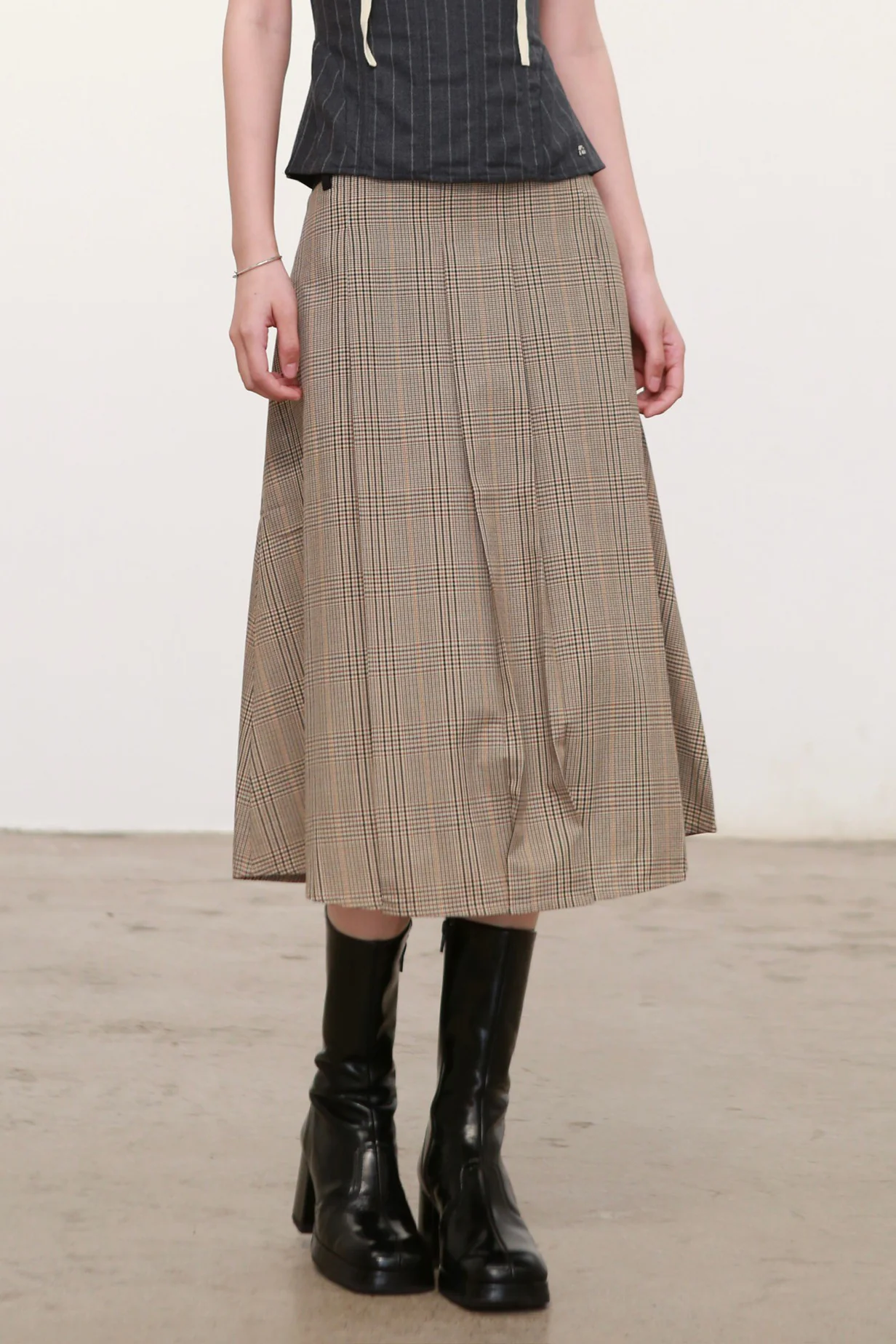 MIAOU 24 Autumn and Winter Lace Corset/Skirt MAU-4055BCWBRC-BROWN CHECK Plaid Long Skirt MAU-7063PSWPSW