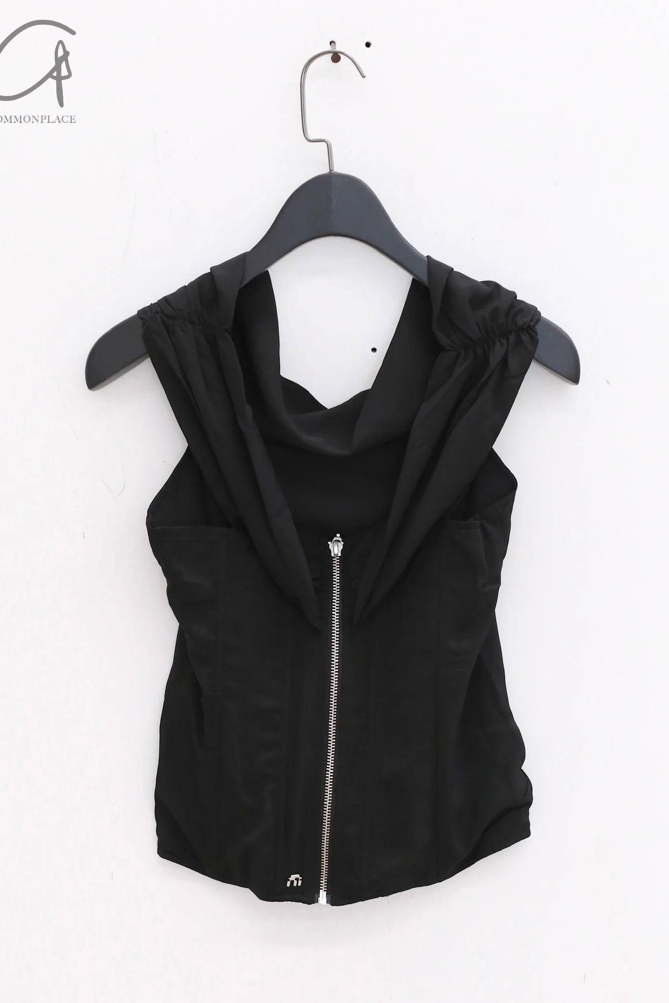 MIAOU 25 Spring/Summer Black Top/Skirt Series MAU-7090GGTBLK-HEI Flat Shoulder Top 7125LTJBLK - Image 2