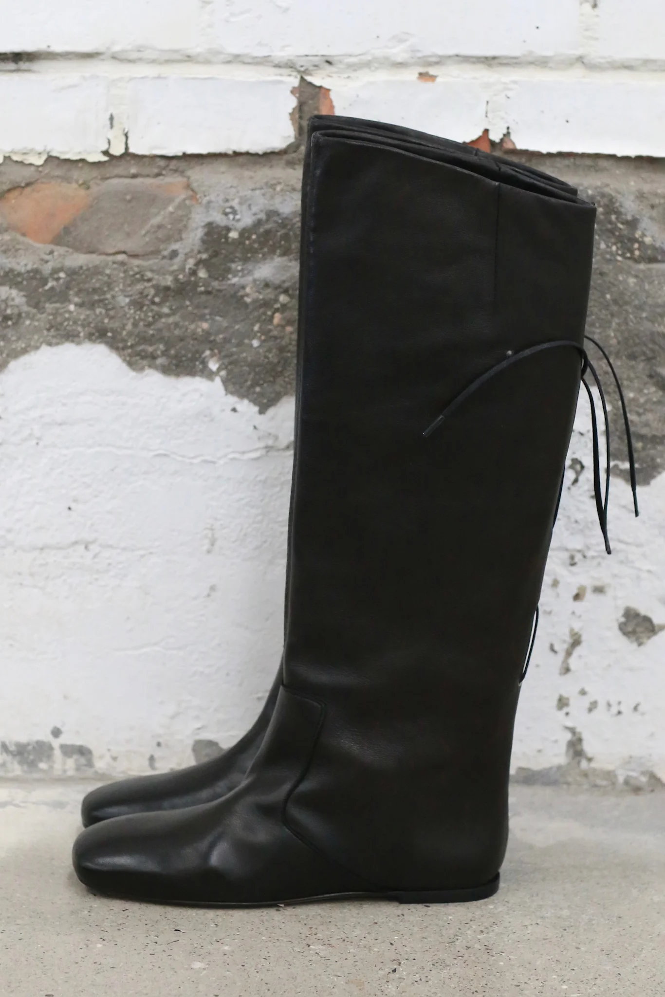 Miista Fall/Winter 2025 Karola Black Lace-up Round Toe High Boots, Spain, MST-MI_5781-HEI, Black (MI_5781 MI_5779) - Image 2