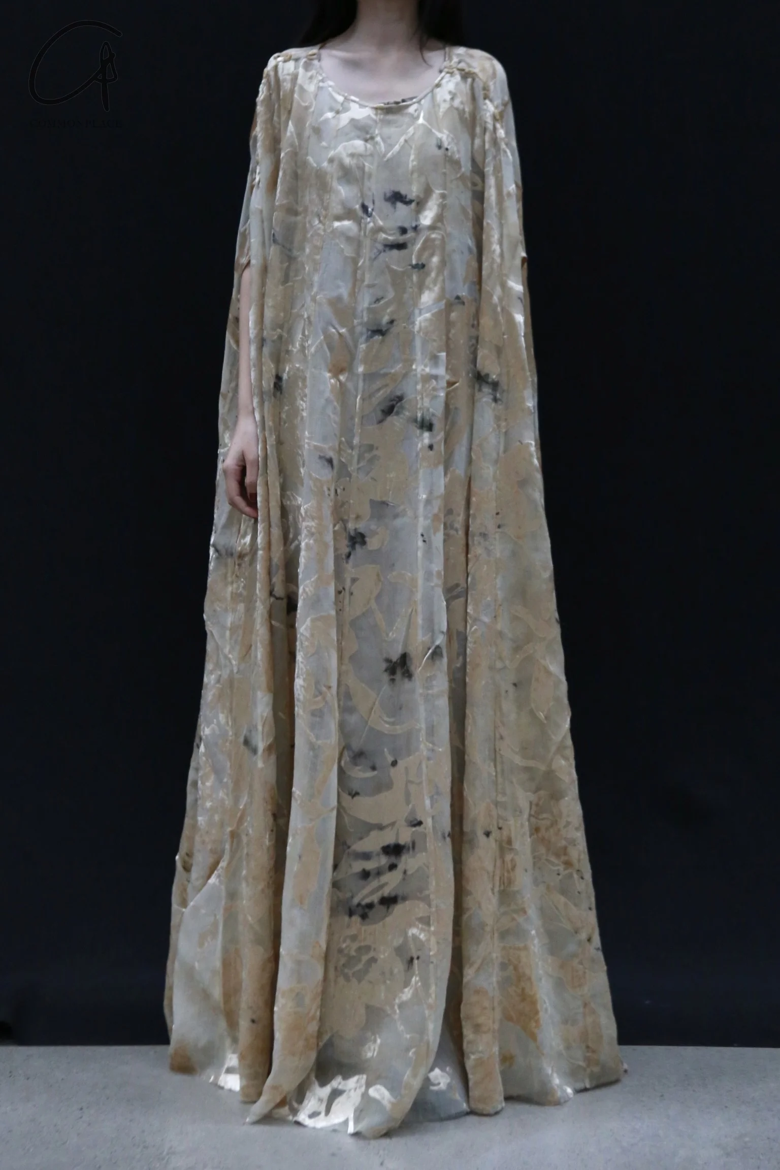 Mutedance 24 Autumn and Winter Long Loose Dress MD24FW112 MD24FW111 MD-MD24FW112-gold