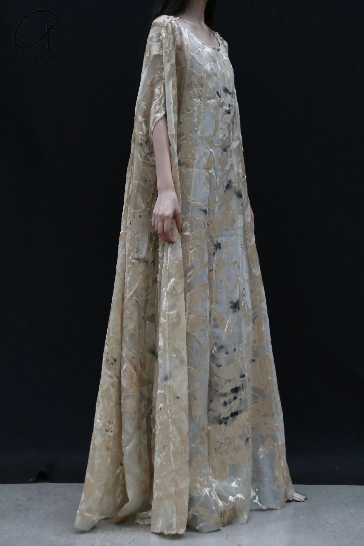 Mutedance 24 Autumn and Winter Long Loose Dress MD24FW112 MD24FW111 MD-MD24FW112-gold - Image 3