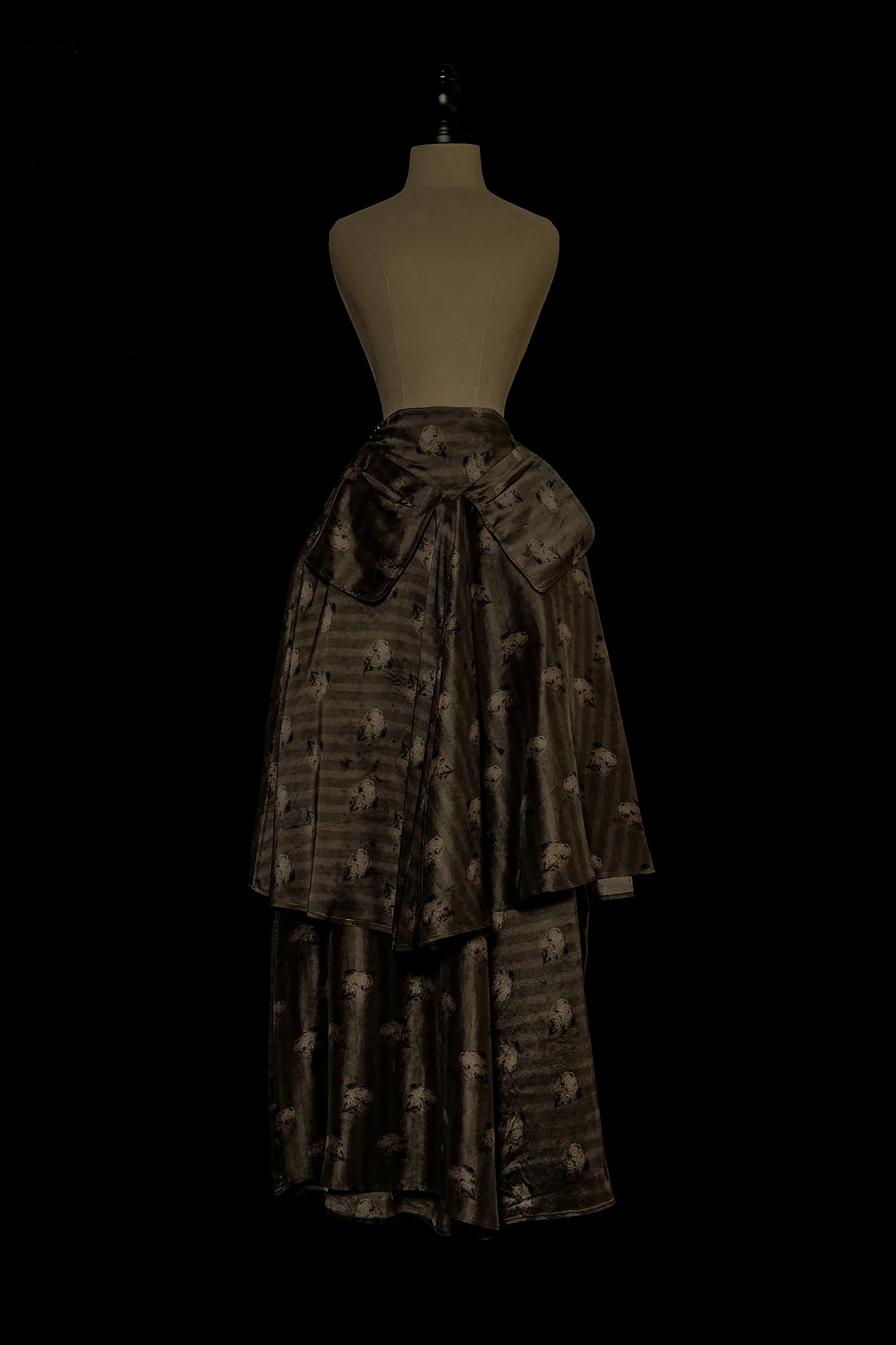 Mutedance 25 Autumn/Winter Double-layer Large Pocket Skirt Plant-dyed Highly Handmade MD-MD25FW64-dark green (MD25FW61) - Image 5