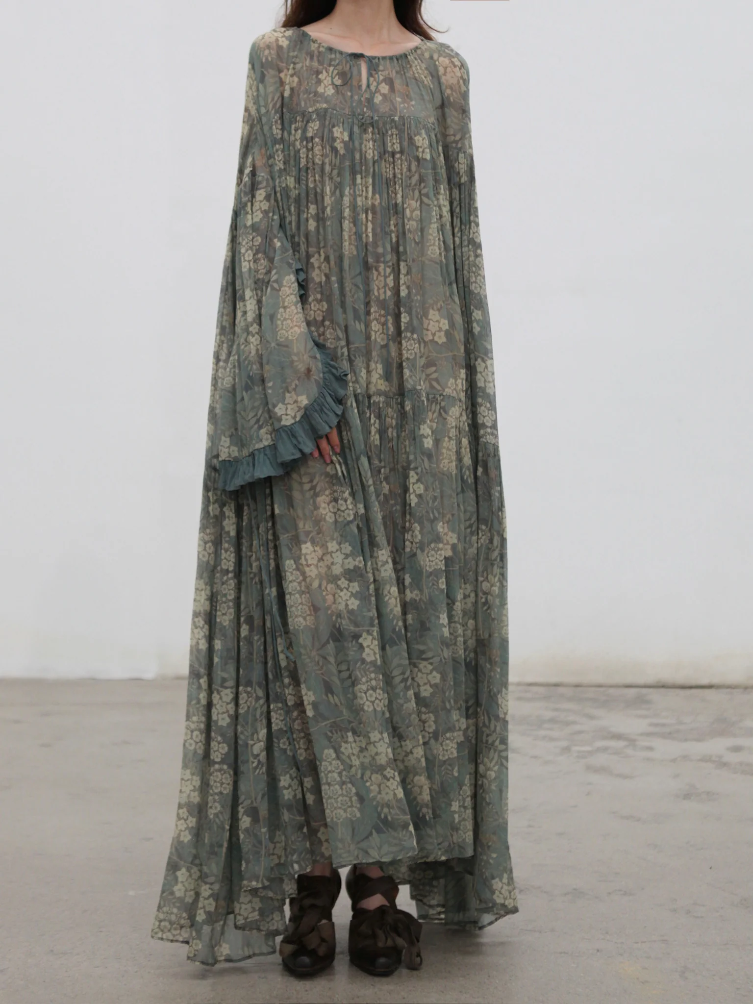 Mutedance 25 Autumn/Winter Hand-dyed Long Lace Cuff Dress MD-MD25FW114-green - Image 3