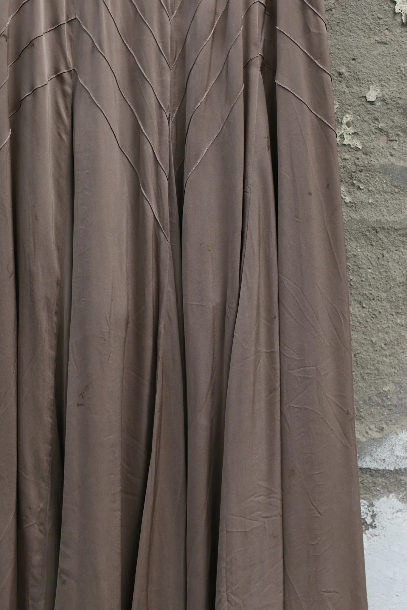 Mutedance 25 Autumn/Winter Waisted Swing Skirt Plant-dyed Highly Handcrafted MD-MD25FW87-sand (MD25FW86) - Image 2
