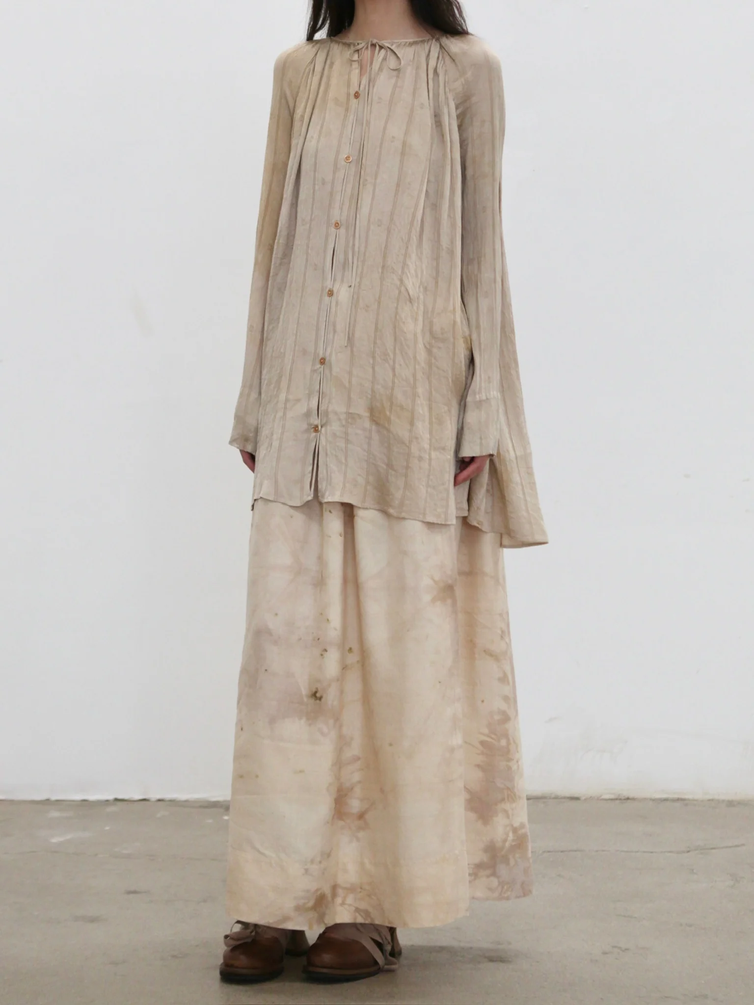 Mutedance 25 Spring/Summer Silk Printed Top Series MD-MD25SS49-BEIGE MD25SS48 - Image 7