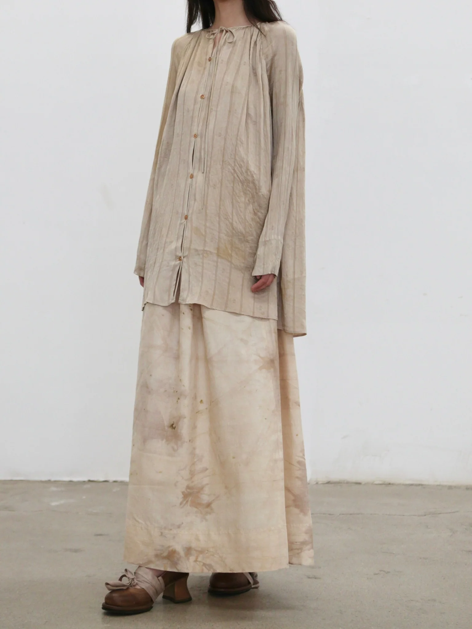 Mutedance 25 Spring/Summer Silk Printed Top Series MD-MD25SS49-BEIGE MD25SS48 - Image 9
