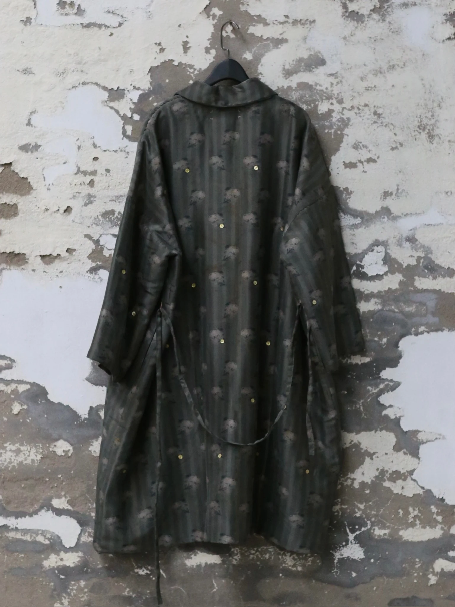 Mutedance Fall/Winter 2025 Long Coat, Floral Dye MD-MD25FW127-garden - Image 4