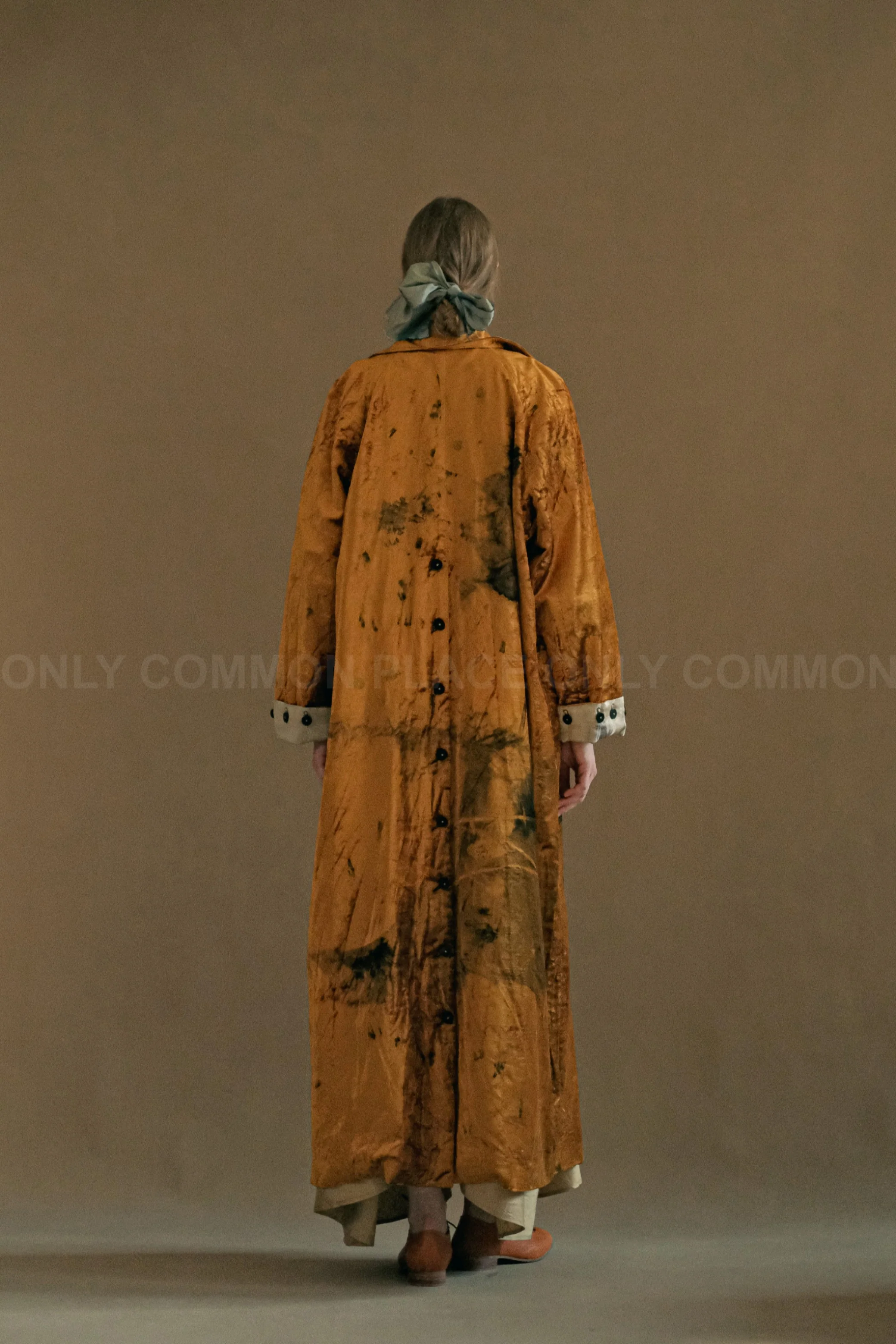 MUTEDANCE gold long coat MD23FW20 PM102 - Image 4