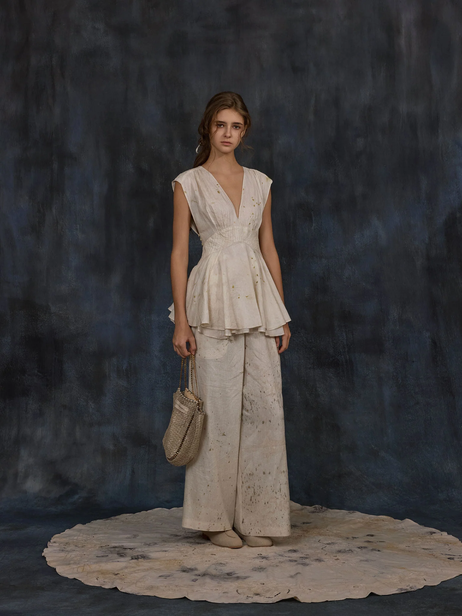 Mutedance Spring/Summer 2026 Fitted V-neck Top/Vest Collection MD-MD26SS04 - Image 11