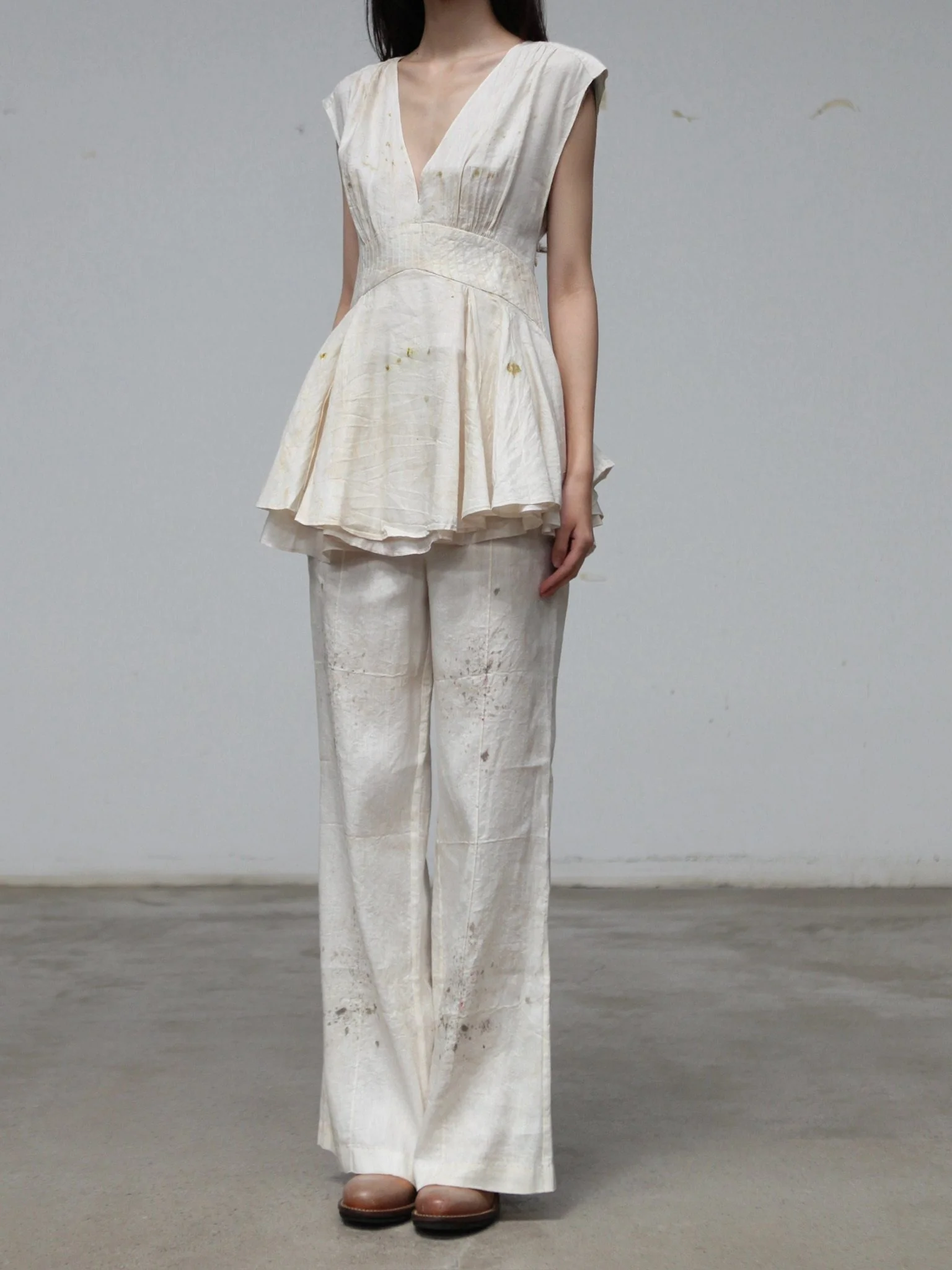 Mutedance Spring/Summer 2026 Fitted V-neck Top/Vest Collection MD-MD26SS04 - Image 3