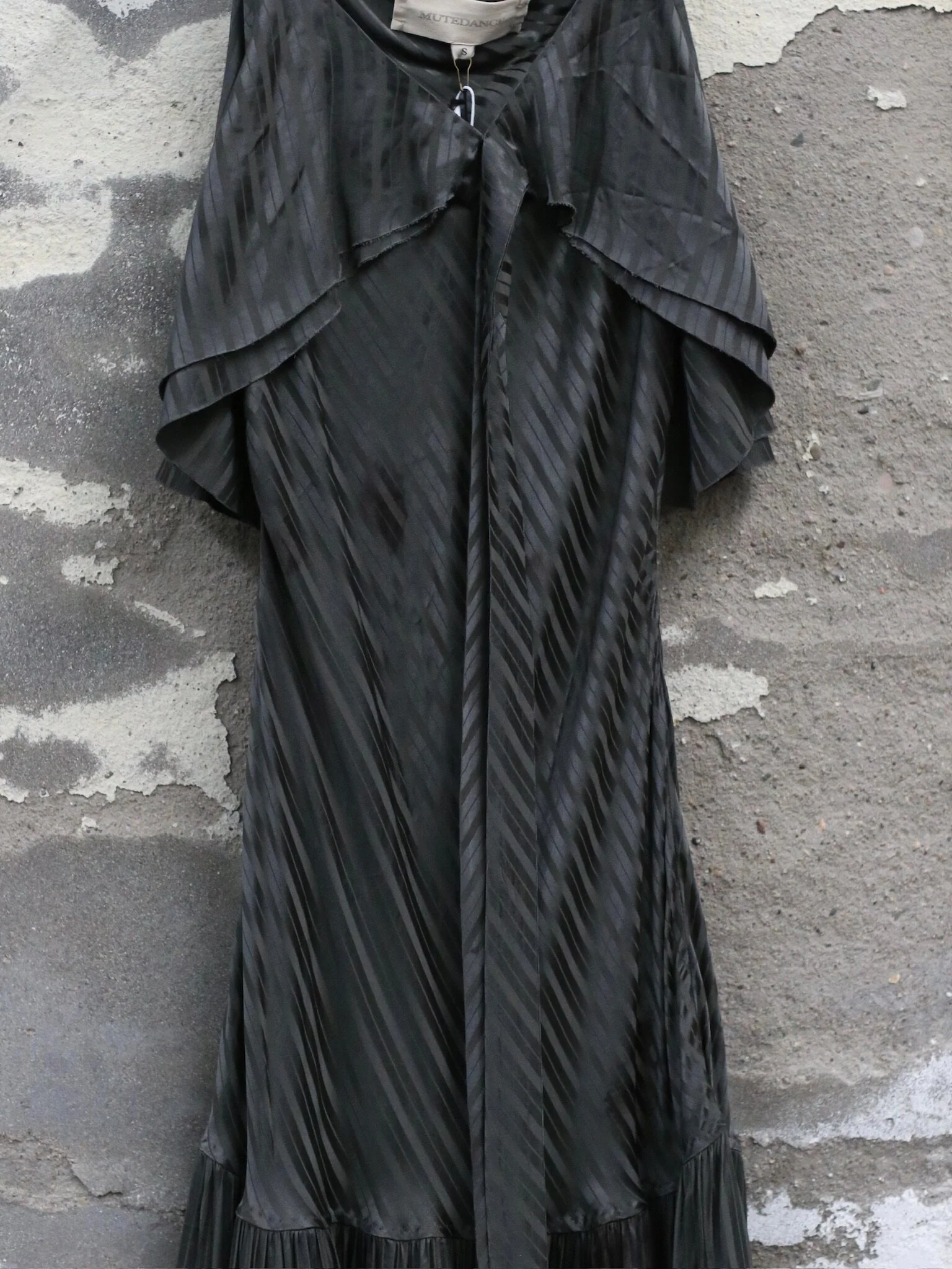 Mutedance Spring/Summer 2026 Floral Dye Waist-cinching Long Spaghetti Strap Dress MD-MD26SS37 - Image 8