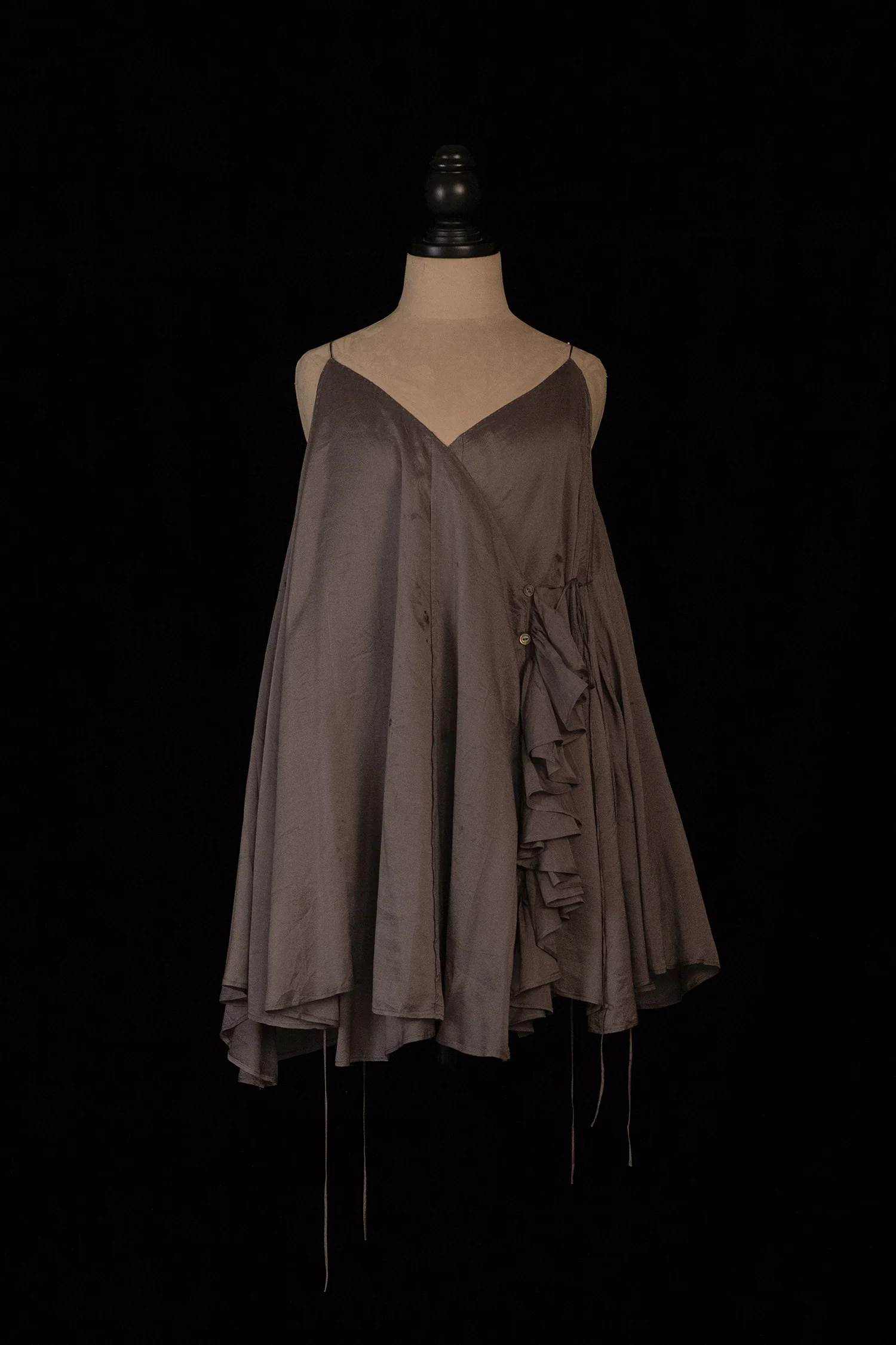 Mutedance Spring/Summer 2026 Irregular Loose-fitting Camisole MD-MD26SS39 - Image 5