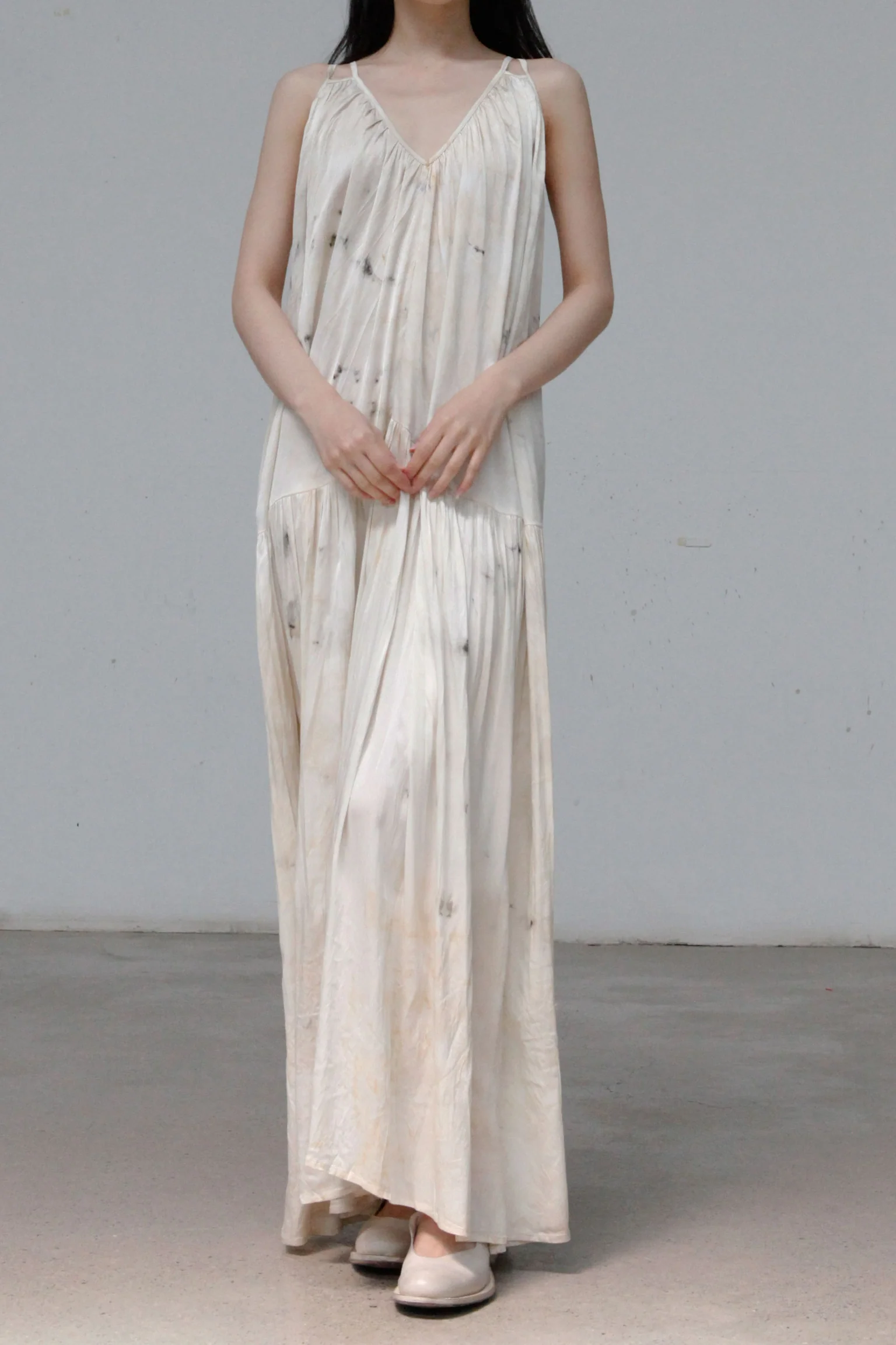 MUTEDANCE V-Neck Drape Dress MD22SS23 PM31 - Image 3