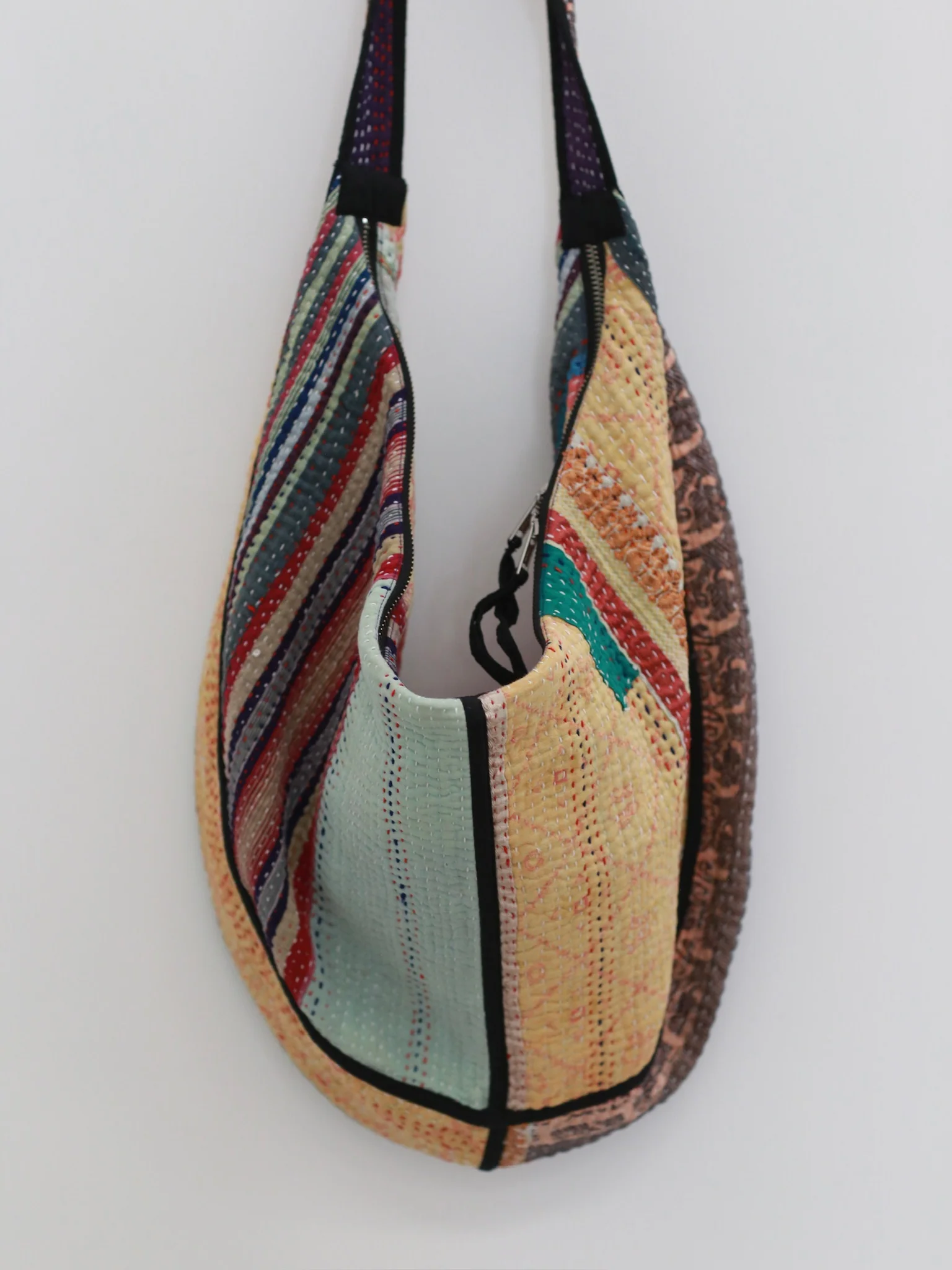 NAMAI 25 Autumn/Winter KAIRA CHANDRA Crescent Bag NM-NMCB001-2-0-F - Image 3