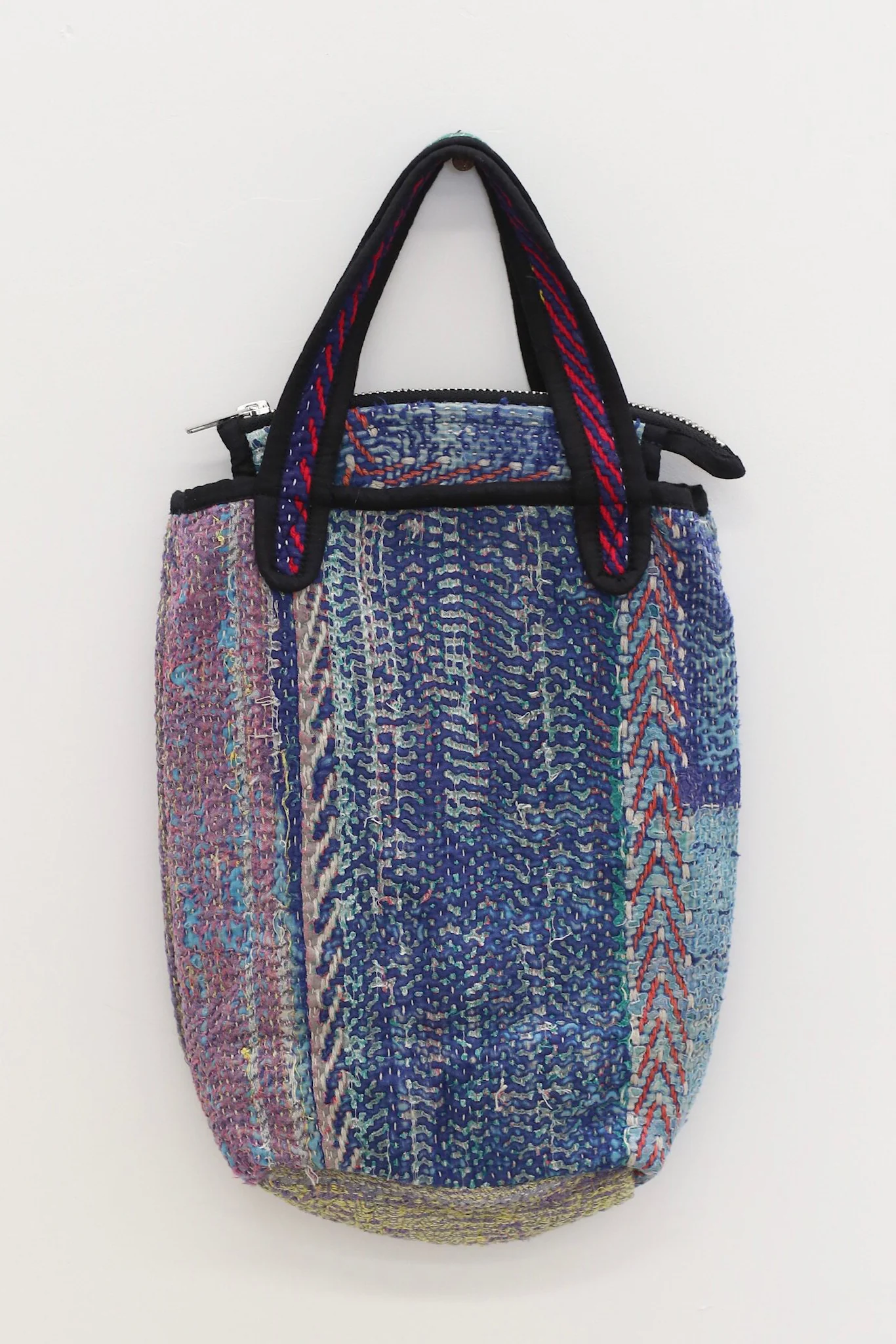 NAMAI Spring/Summer 2026 KAIRA Xoti Small Tote Bag Collection NM-NMKB001-27 - Image 2