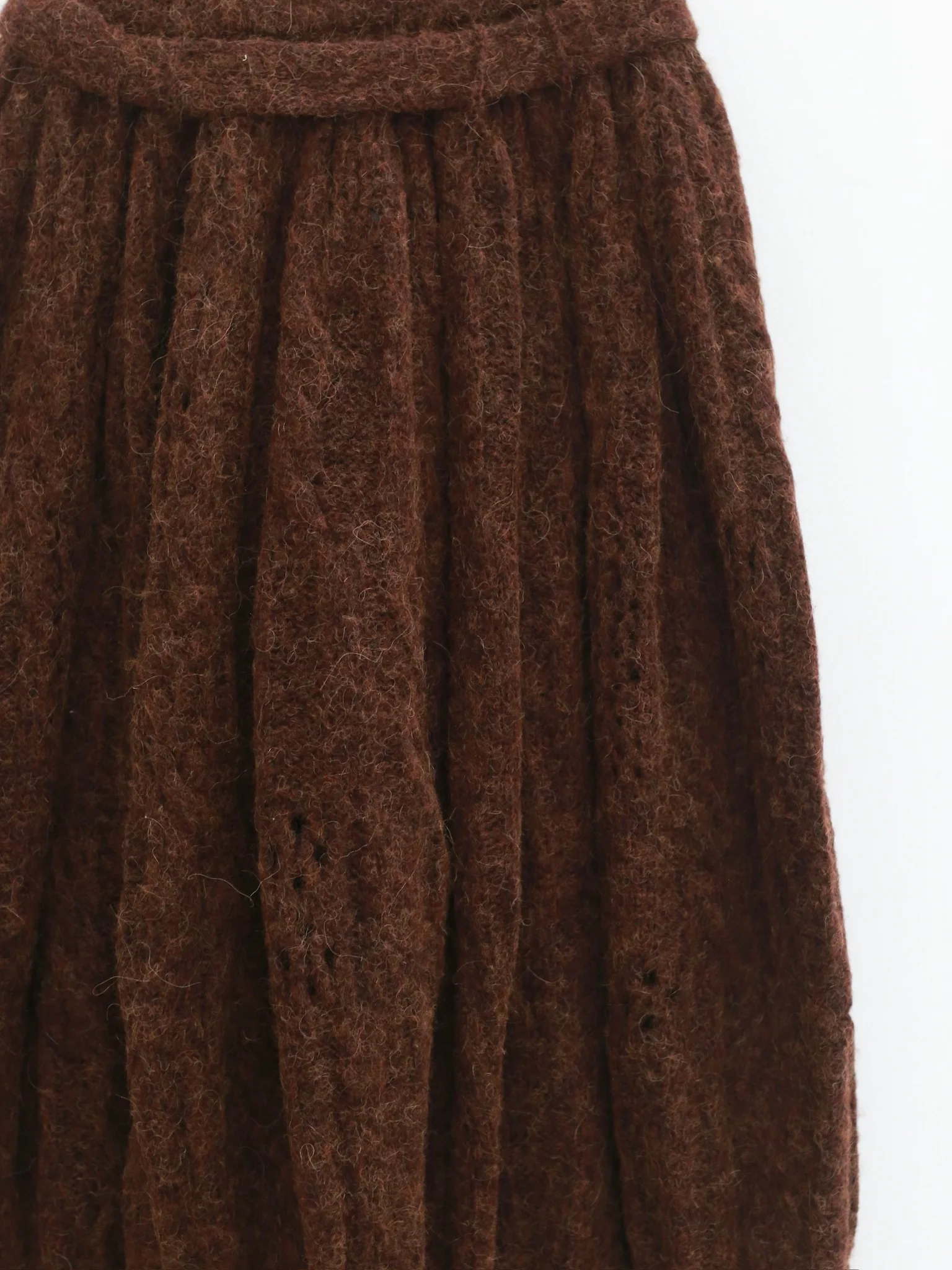 NAN KNITS 25 Autumn and Winter Cable Knit Thick Needle Pleated Skirt NAN-N25AWSK18BRO-ZONG Brown - Image 3