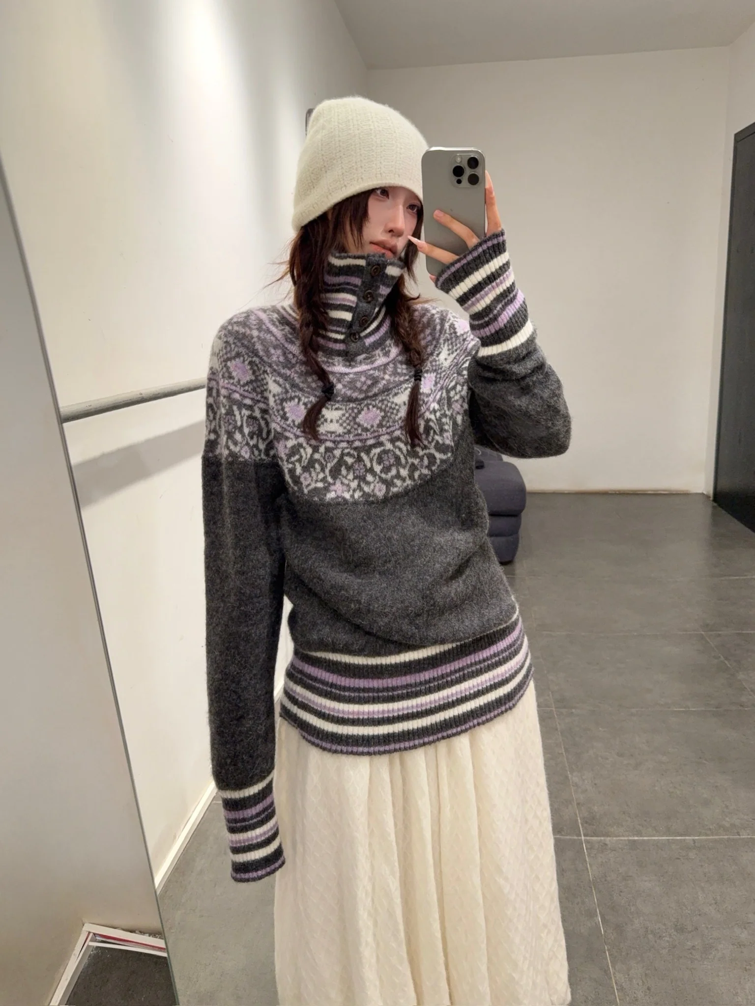 NAN KNITS Fair Isle striped sweatshirt NAN-N25AWJUM09GRA-PINSE colorblock - Image 11