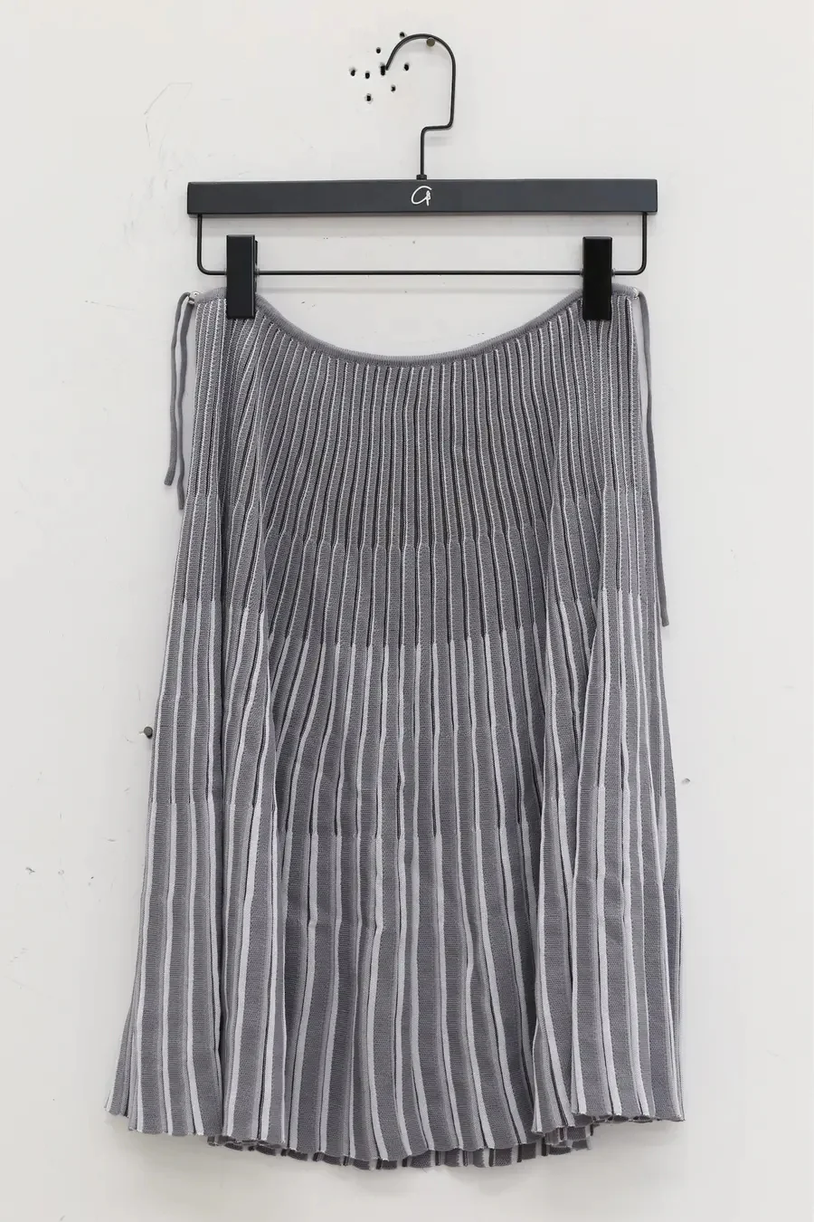 NAN KNITS pleated skirt 22111744 gray - Image 5