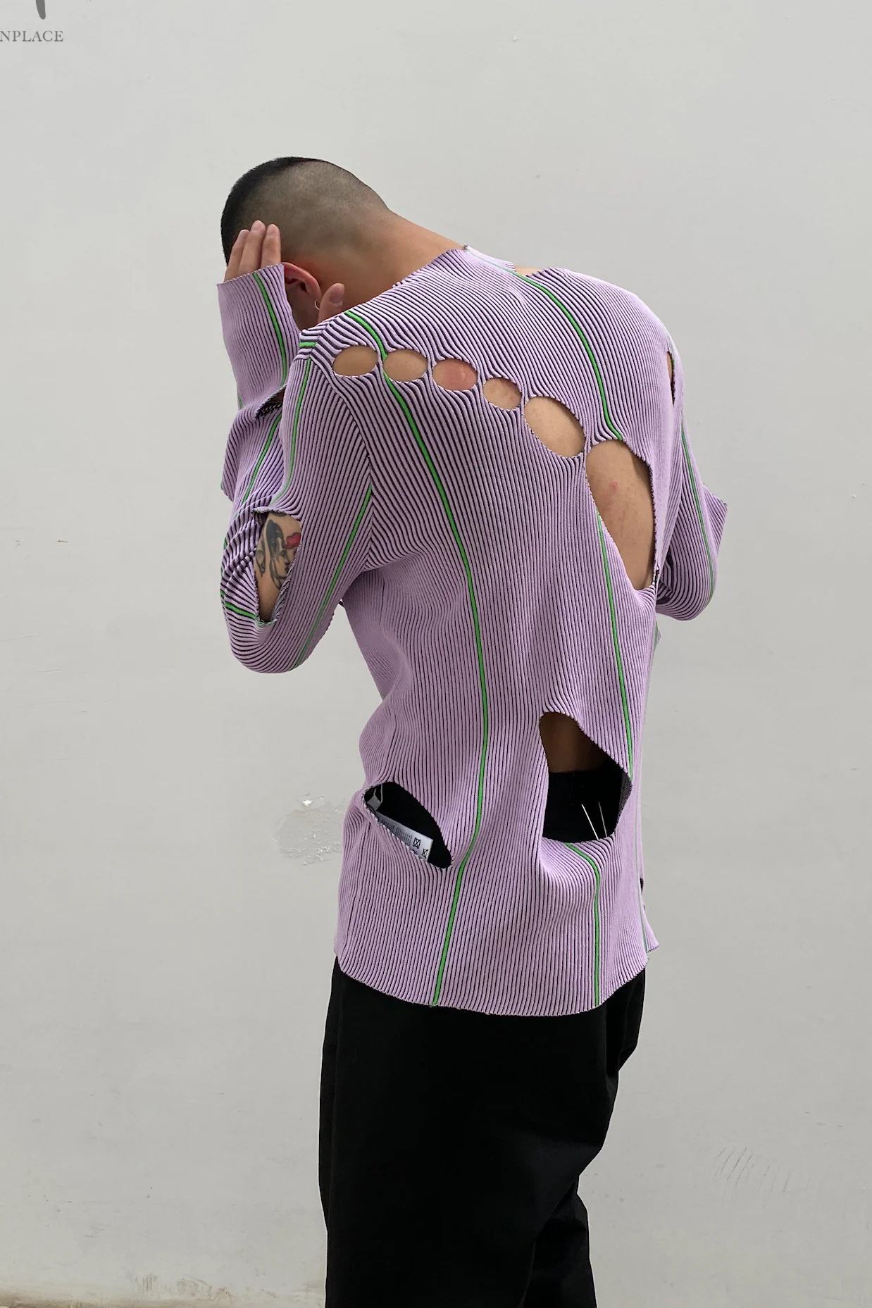 NAN KNITS ripped sweater 21021956 purple - Image 9