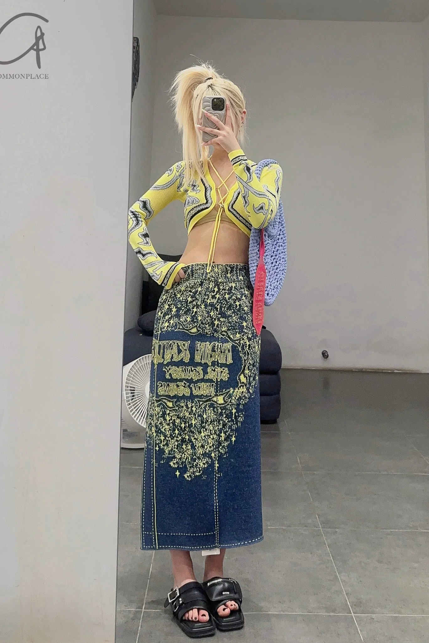 NAN KNITS Shaped Floral Jacquard Cropped Cardigan 22051750 Yellow - Image 11