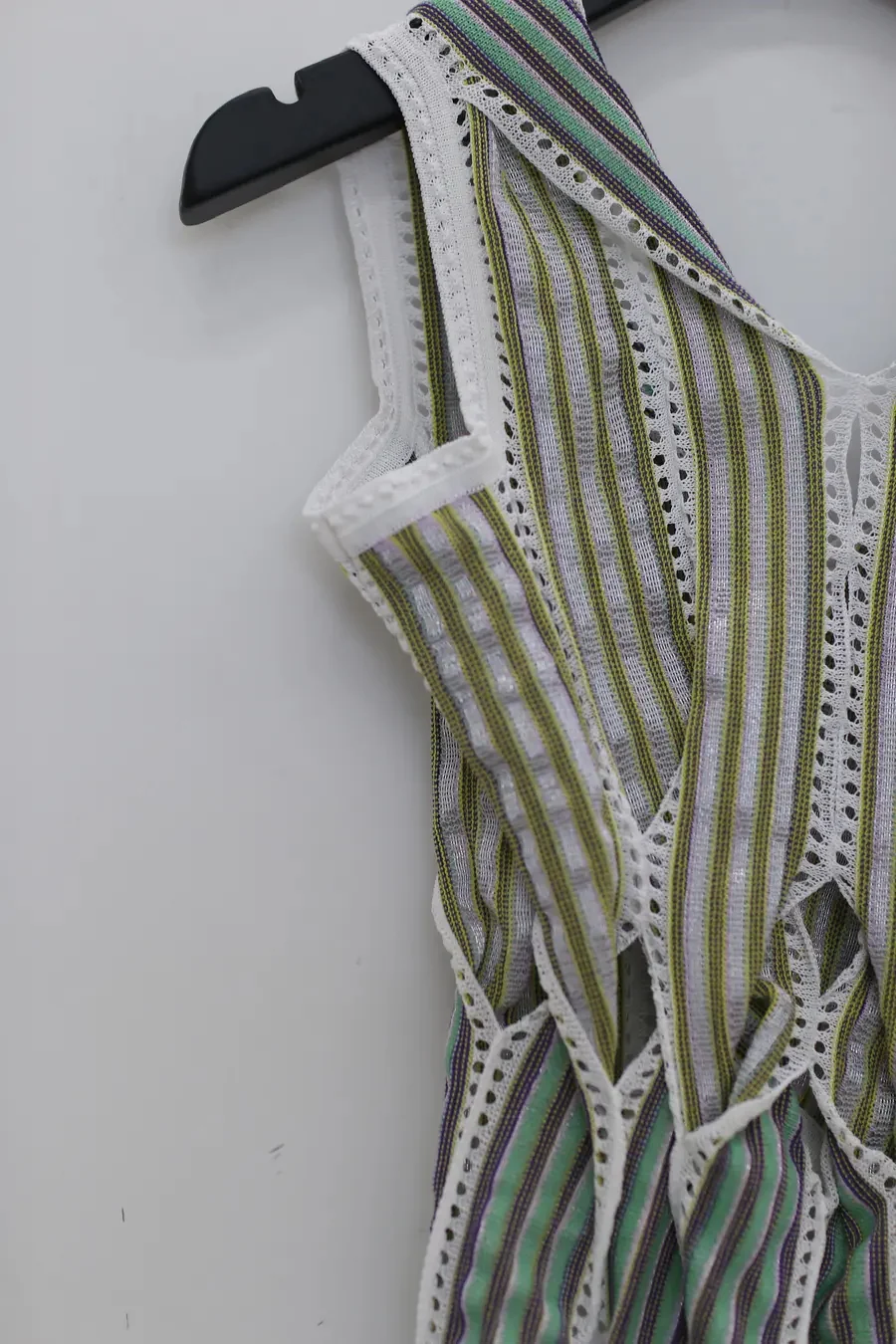NAN KNITS Twisted Cord Panel Tank Top 21091913 Green - Image 9