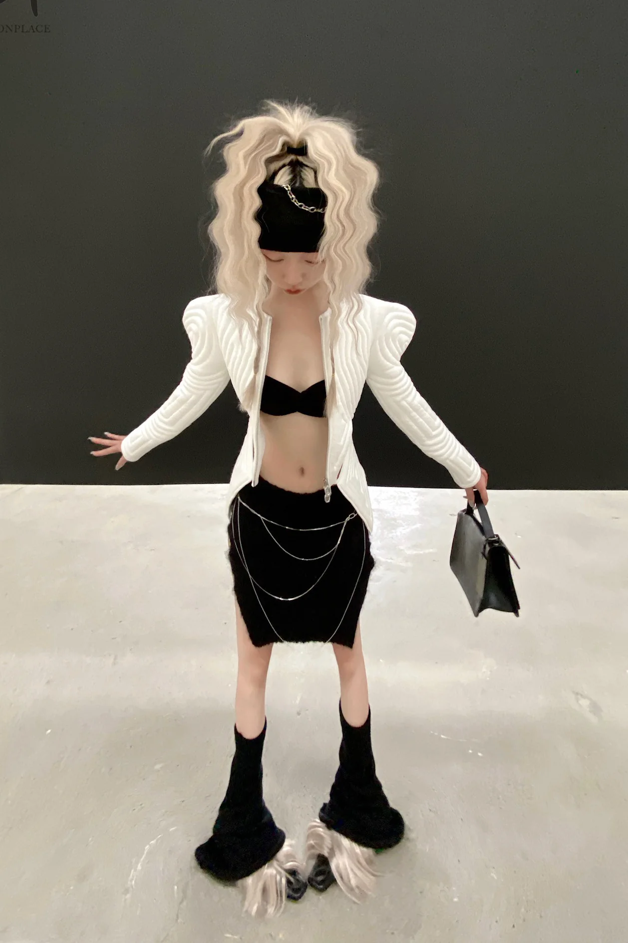NAN KNITS Waist Cutout Body Jacket 22011016 - Image 8