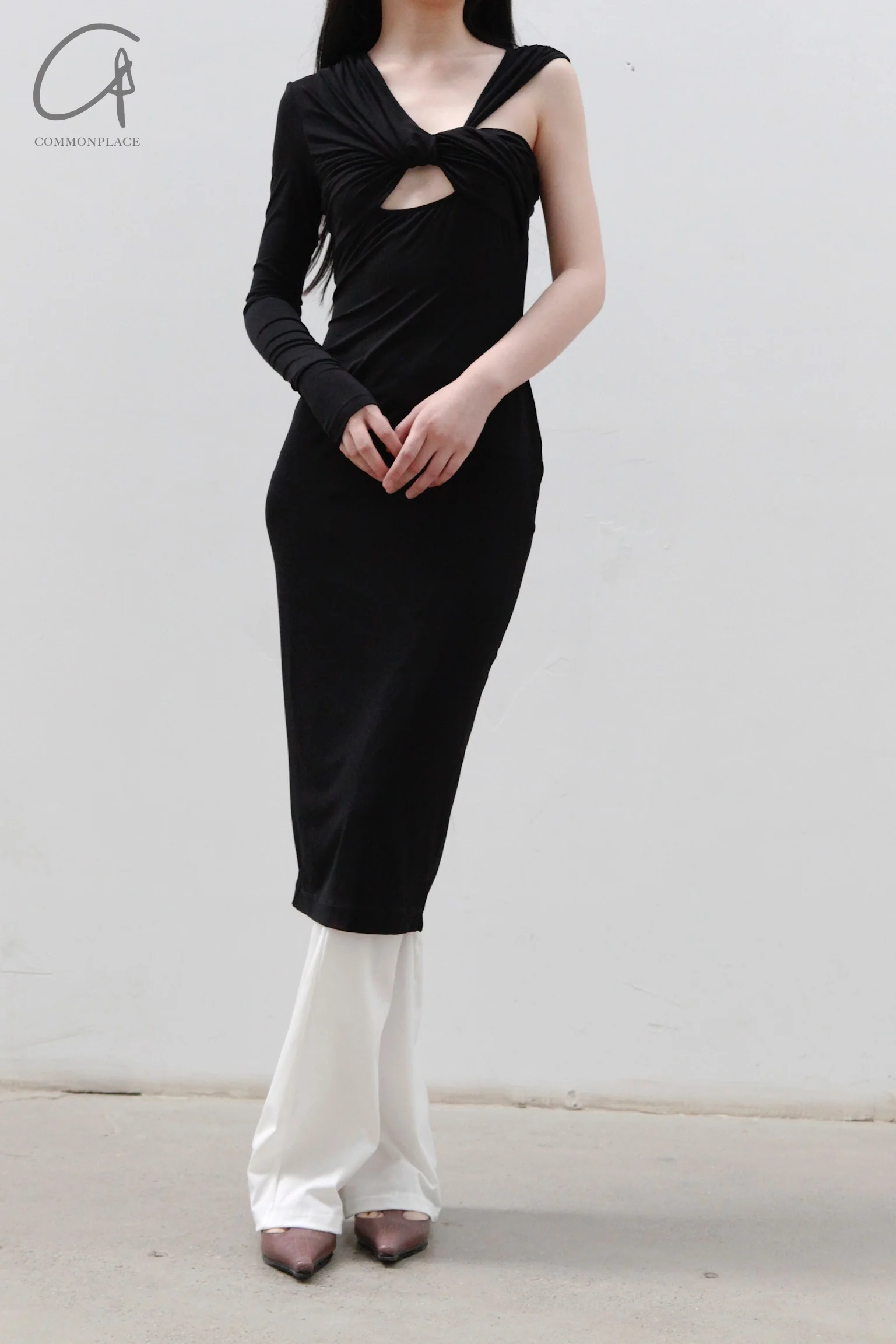 Nensi_Dojaka Woven one-shoulder asymmetric floor-sweeping midi dress NDSS23-DR135 - Image 5
