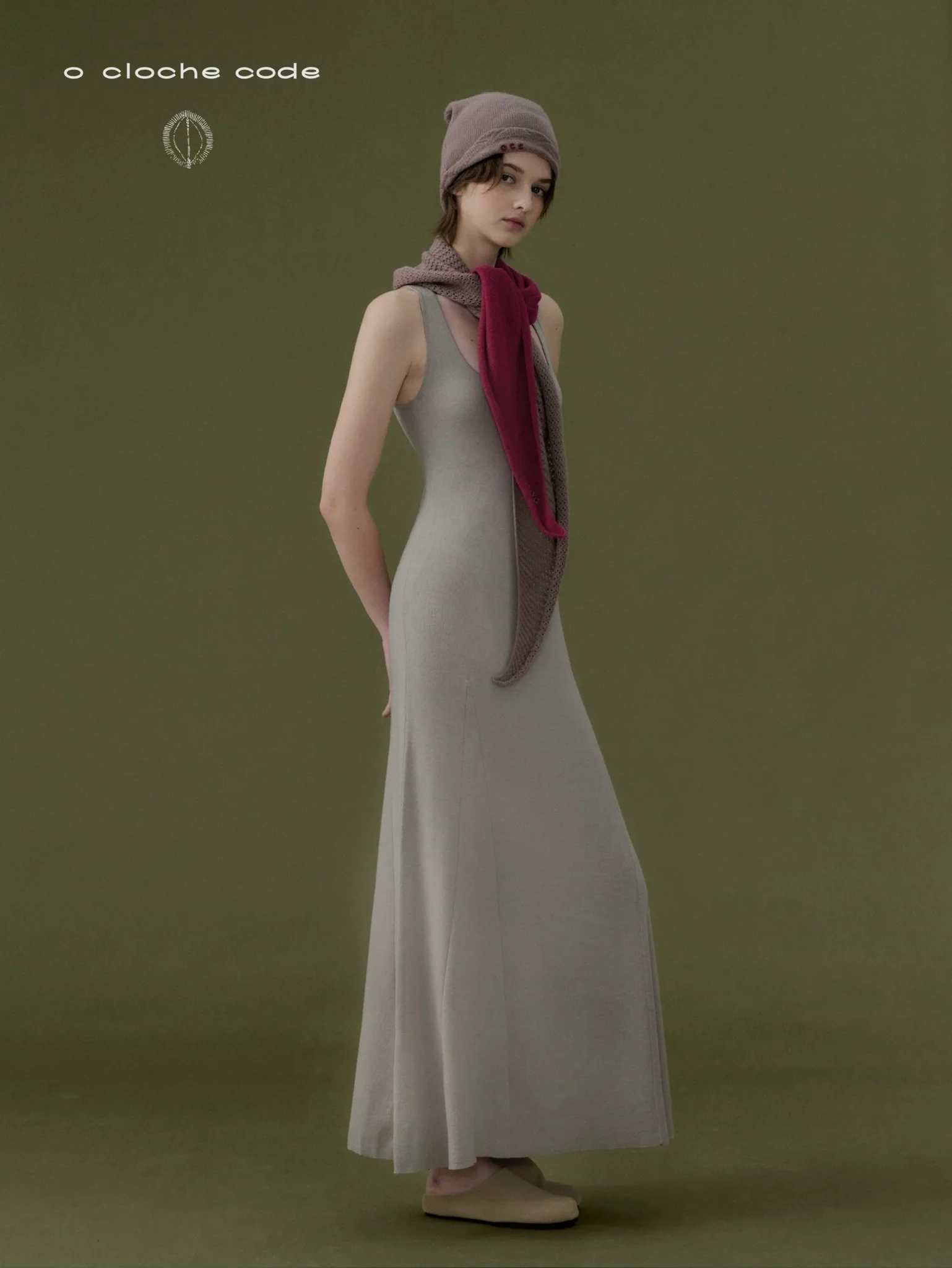 o cloche code 25 Fall/Winter Cashmere Two-tone Triangle Scarf OCC-OH01S820-YMOF Wild Berry/Lotus Pink - Image 10