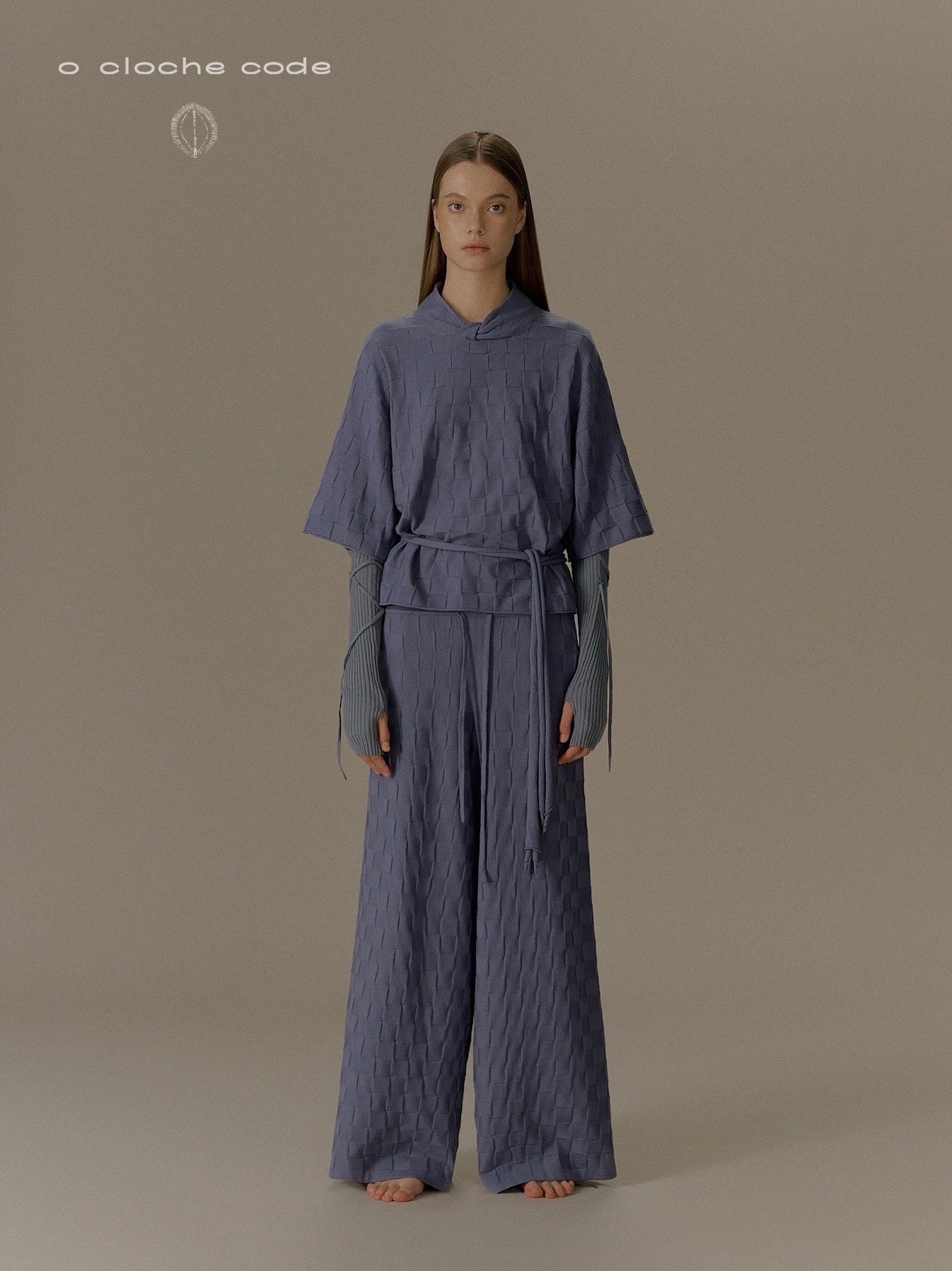 o cloche code 25 Fall/Winter checkered button-down top/wide-leg trousers in merino wool knit OCC-OH01P866-FGL; French blue trousers (OH01P866 OH01T865). - Image 8