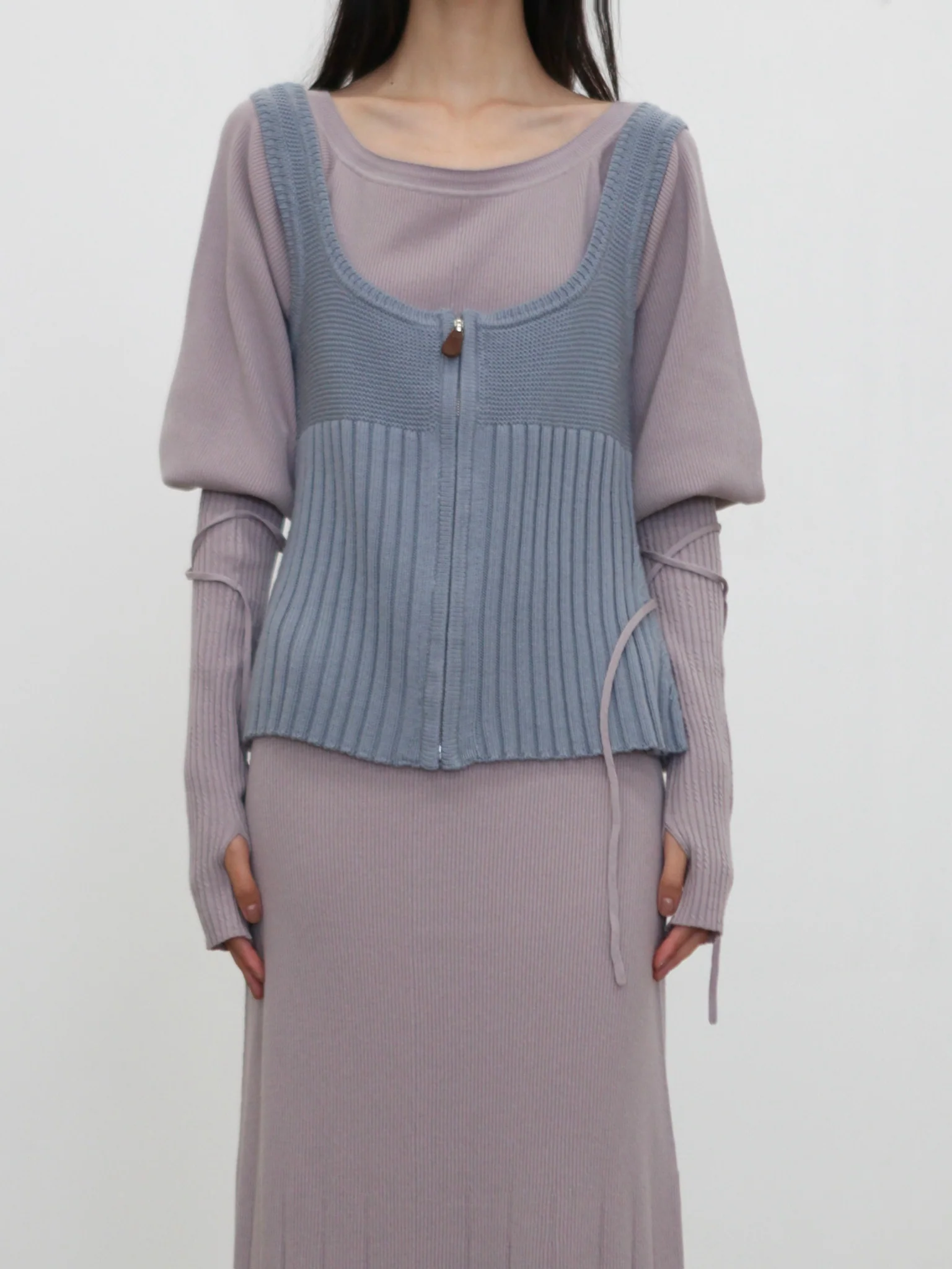 o cloche code 25 Fall/Winter Chunky Knit Low-Neck Vest, Merino Wool Knit OCC-OH01T890-HL Pastel Gray-Blue - Image 6