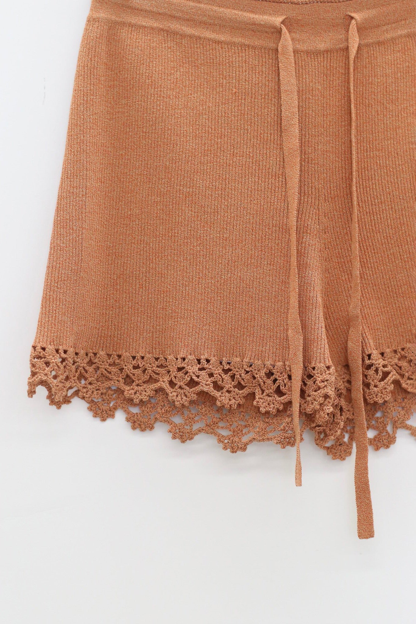 o cloche code 26SS hand-crocheted floral tie-front shorts OCC-OH26SP9021A-XC (Apricot Orange) - Image 2
