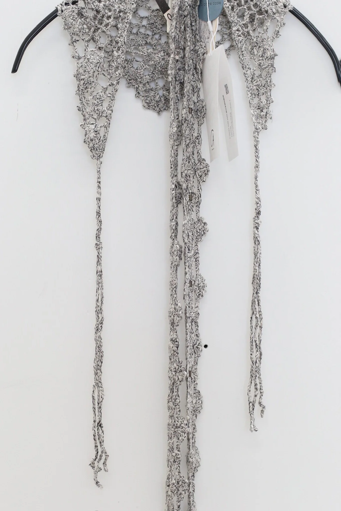 o cloche code 26SS Holiday hand-crocheted flower accessory OCC-OH26SS043H-HBHH (H-H flower white/flower gray) - Image 2