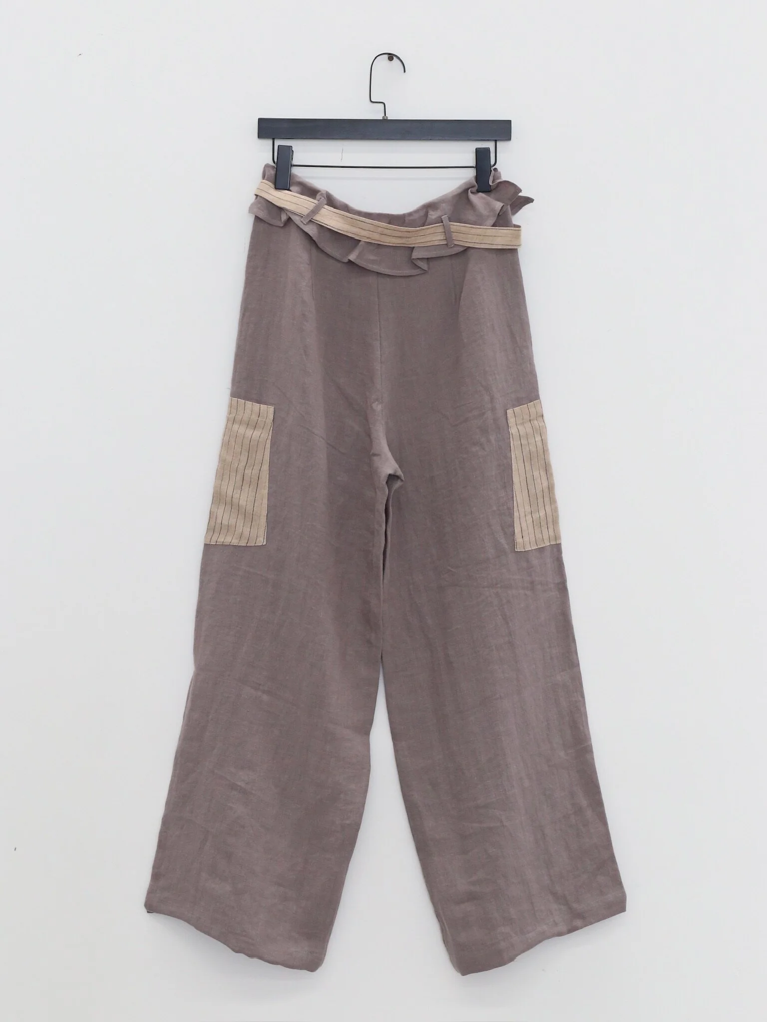 o cloche code 26SS leaf-patterned patchwork trousers OCC-OS26SP018P-LSH pebble gray - Image 4