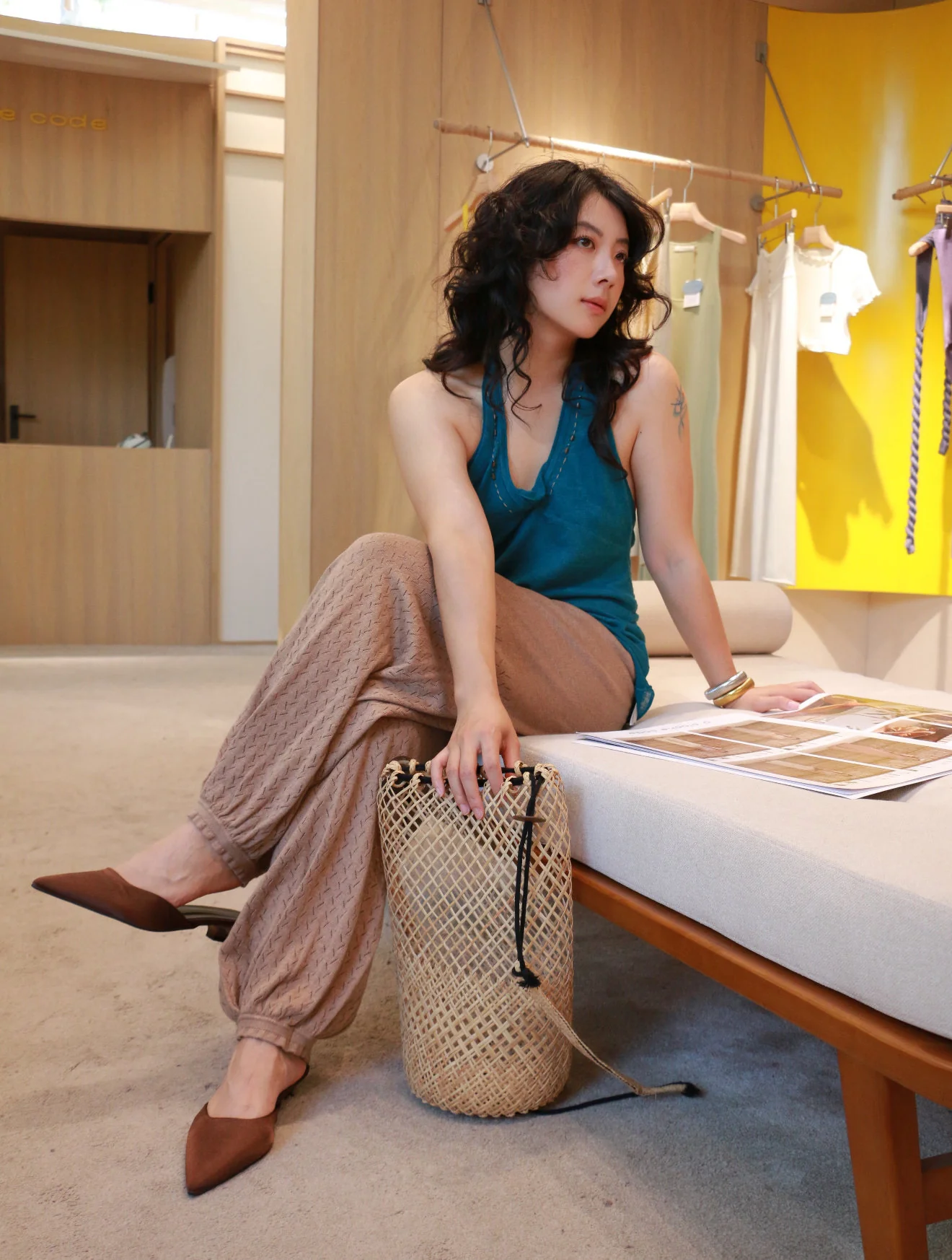 o cloche code 26SS pleated cropped lantern pants OCC-OH26SP9018P-DLH PEA bean green/grey - Image 5