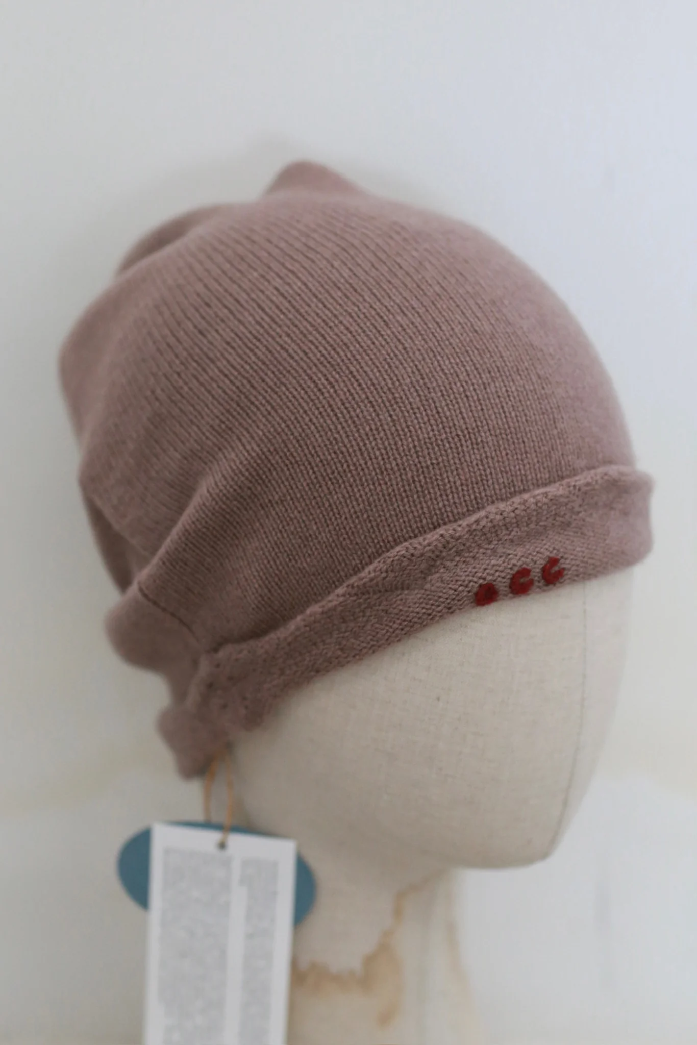 o cloche code cashmere beanie with folded brim OCC-OH01S818-OF, light pink CREPE - Image 2